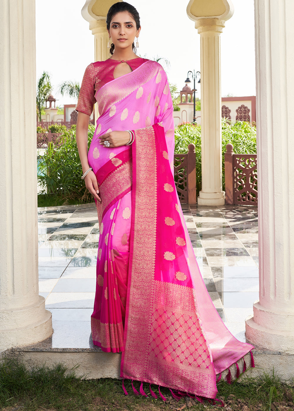 Buy Magenta Pink Zari Woven Georgette Saree Online - MySilkLove display picture 1