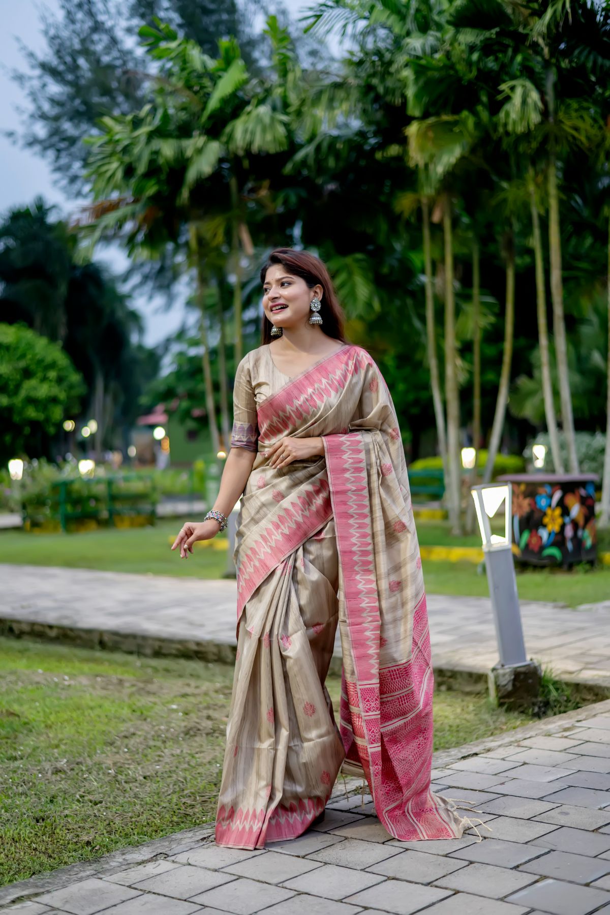 Buy MySilkLove Princess Perfume Pink Tussar Silk Saree Online