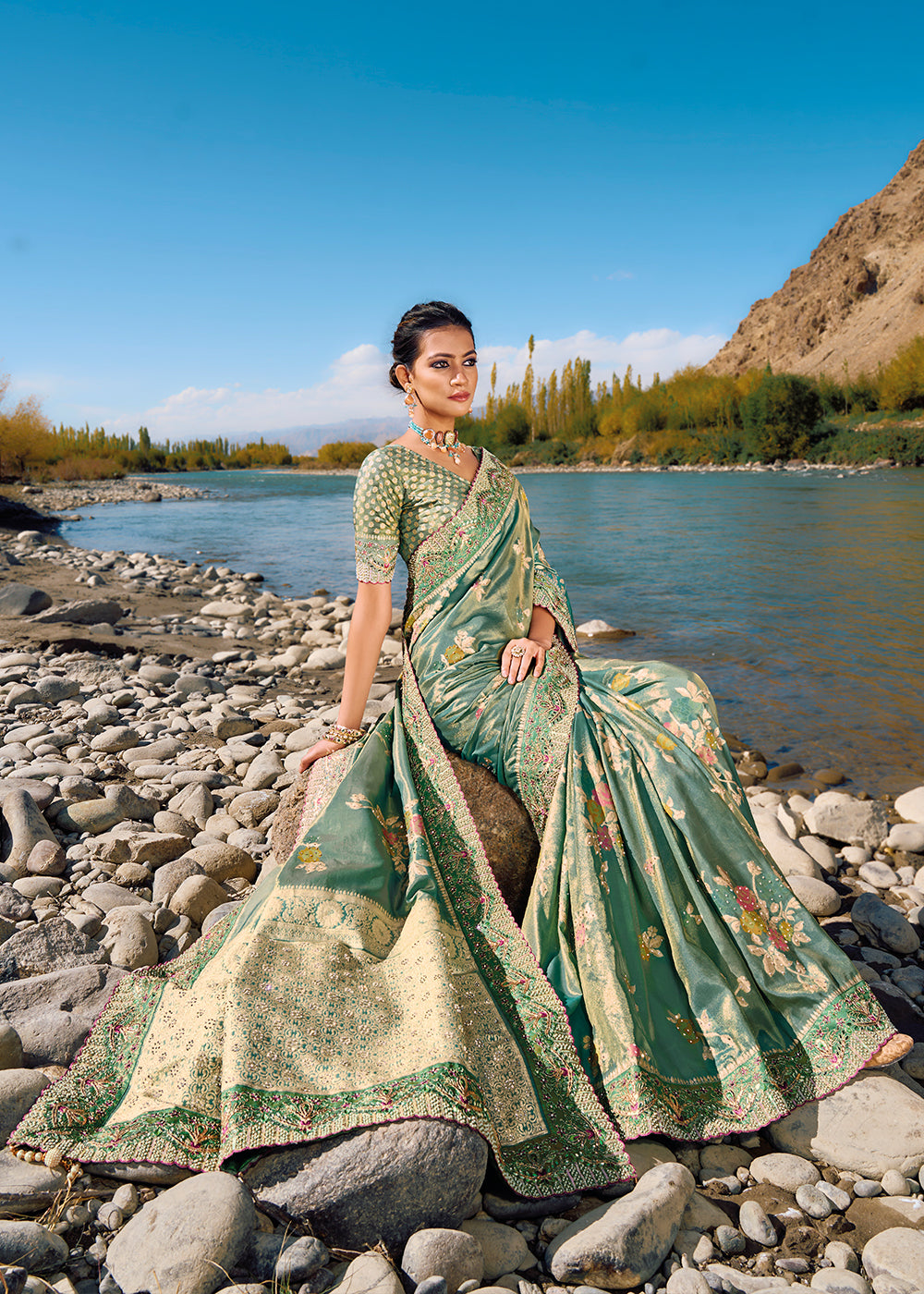 Buy MySilkLove Camouflage Green Zari Woven Embroidery Designer Banarasi Saree Online