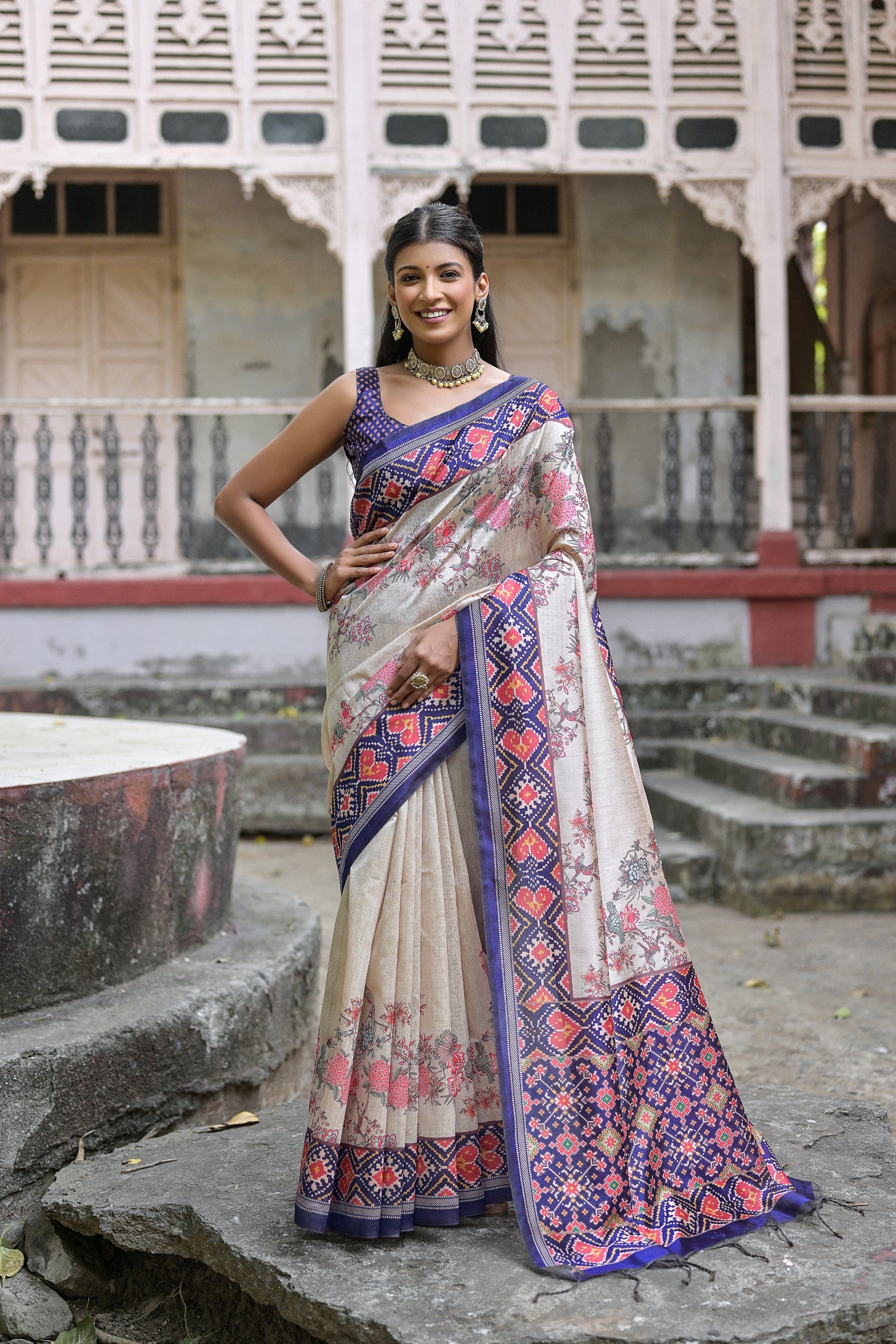 Buy MySilkLove Minsk Blue Tussar Silk Saree Online