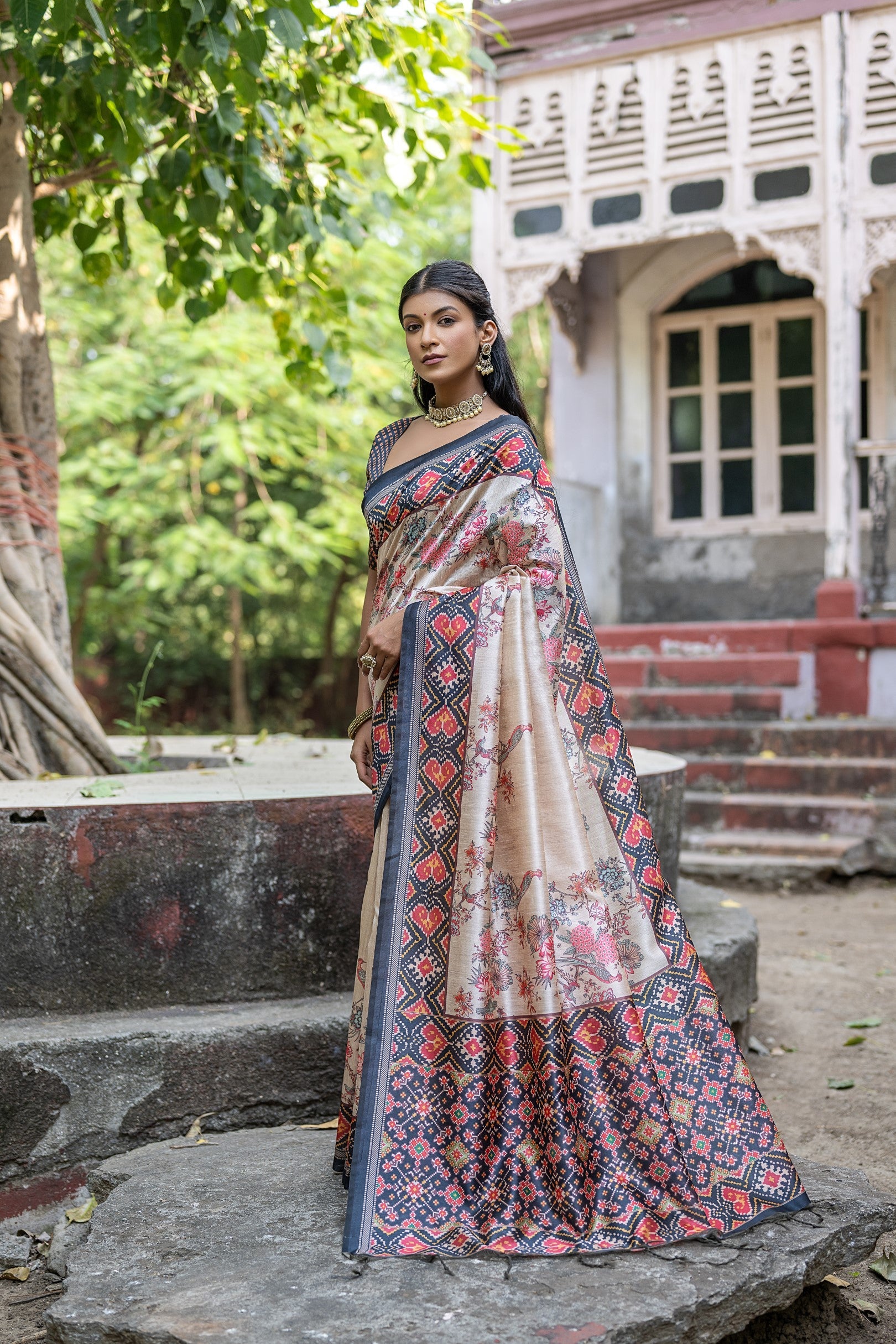 Buy MySilkLove Tuna Black Tussar Silk Saree Online