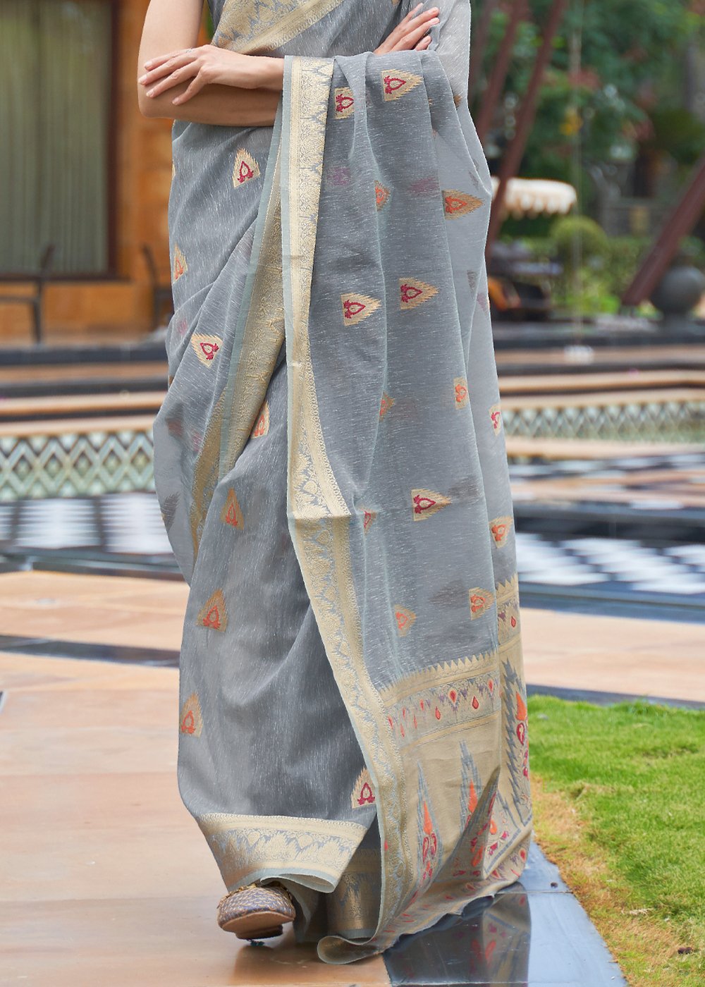 Buy MySilkLove Pale Sky Grey Zari Woven Banarasi Linen Saree Online