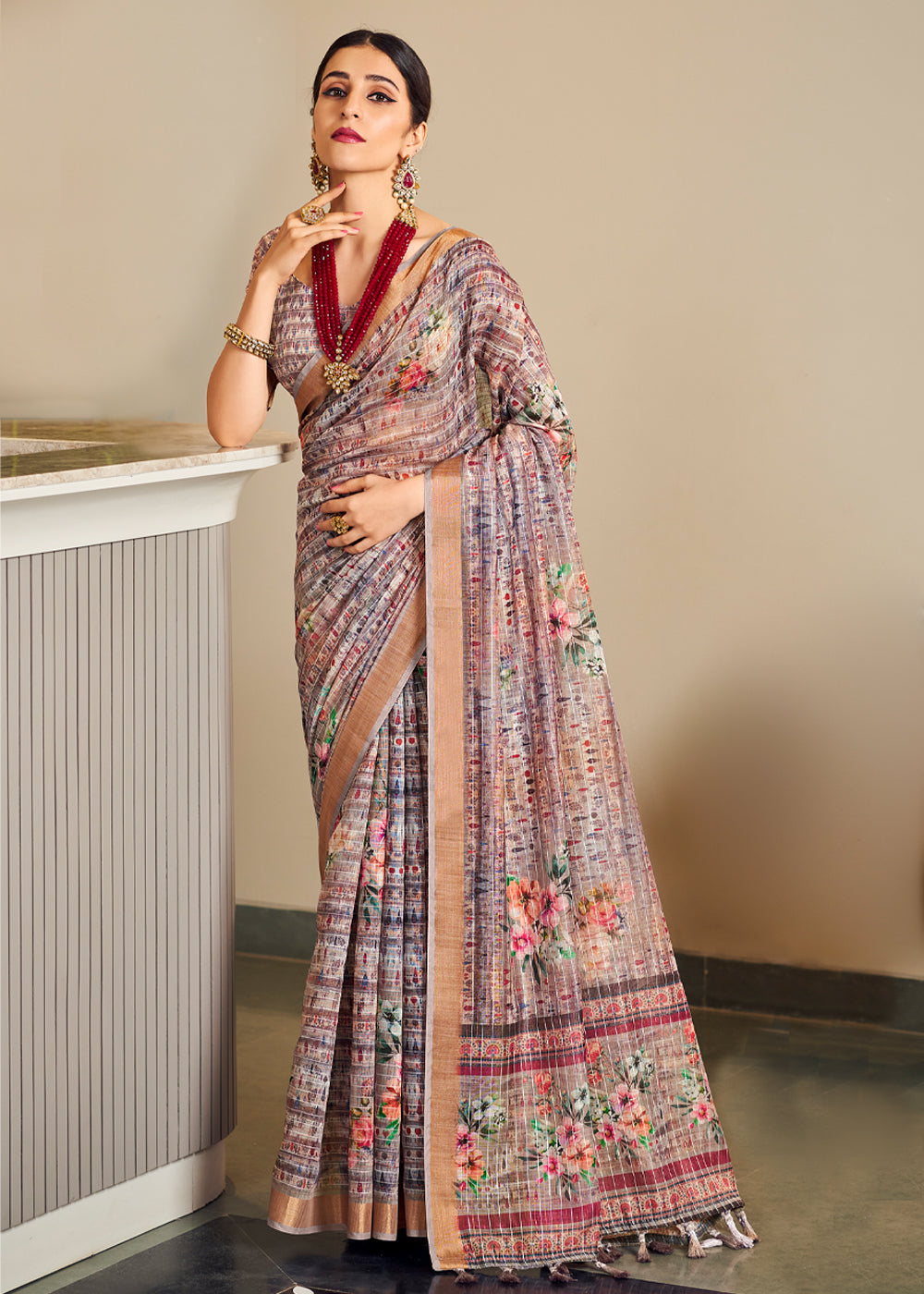 Buy MySilkLove Del Rio Lavender Linen Saree with Digital Print Online