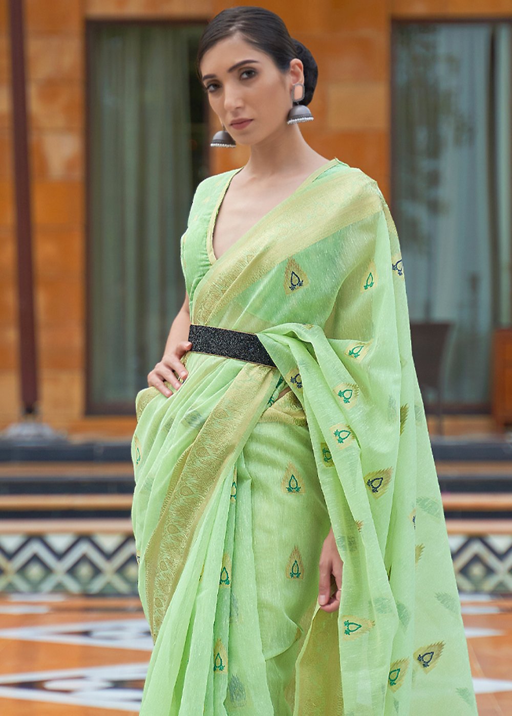 Buy MySilkLove Moss Green Zari Woven Banarasi Linen Saree Online