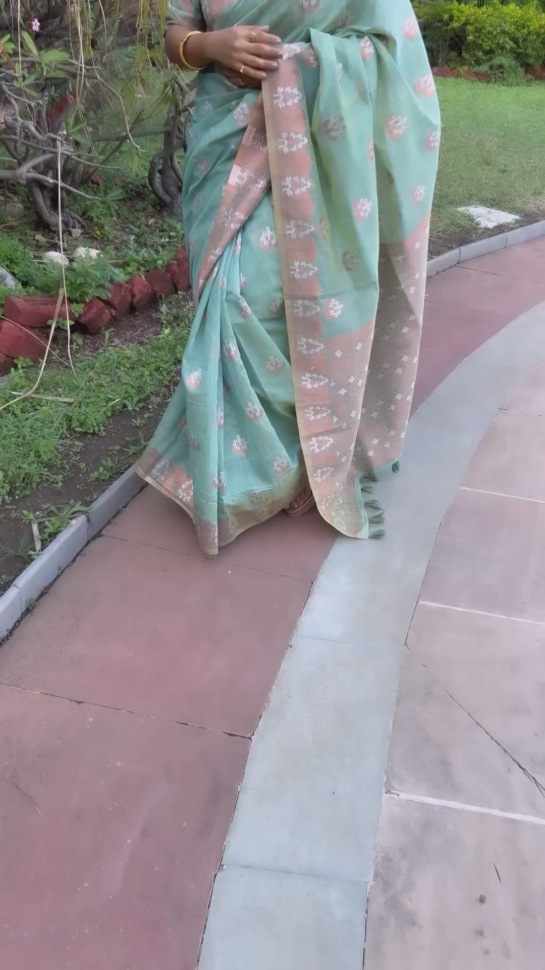 Buy MySilkLove Limed Ash Green Bronze Zari Woven Linen Silk Saree Online