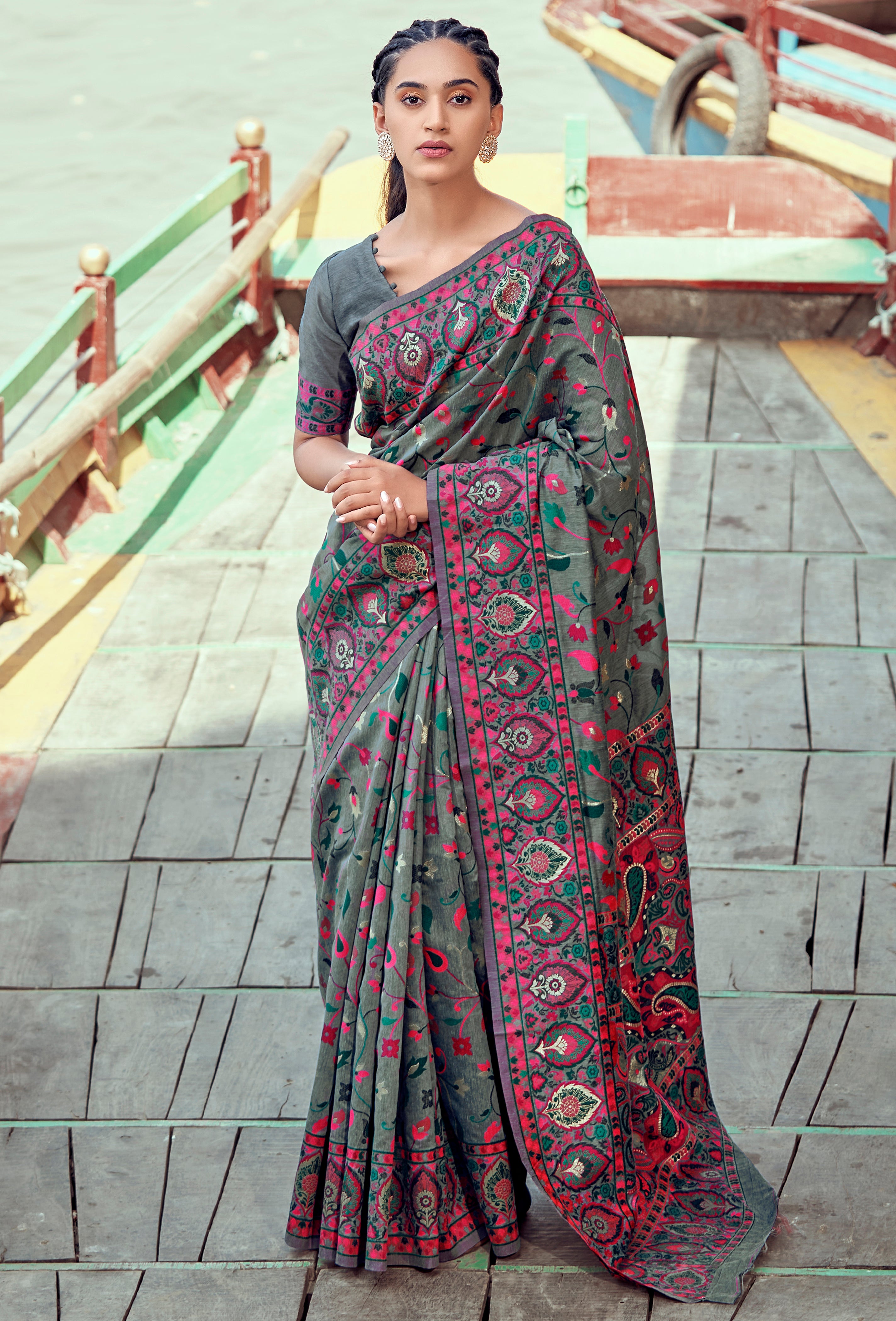 Buy MySilkLove Scarpa Flow Grey Woven Kashmiri Jamewar Silk Saree Online