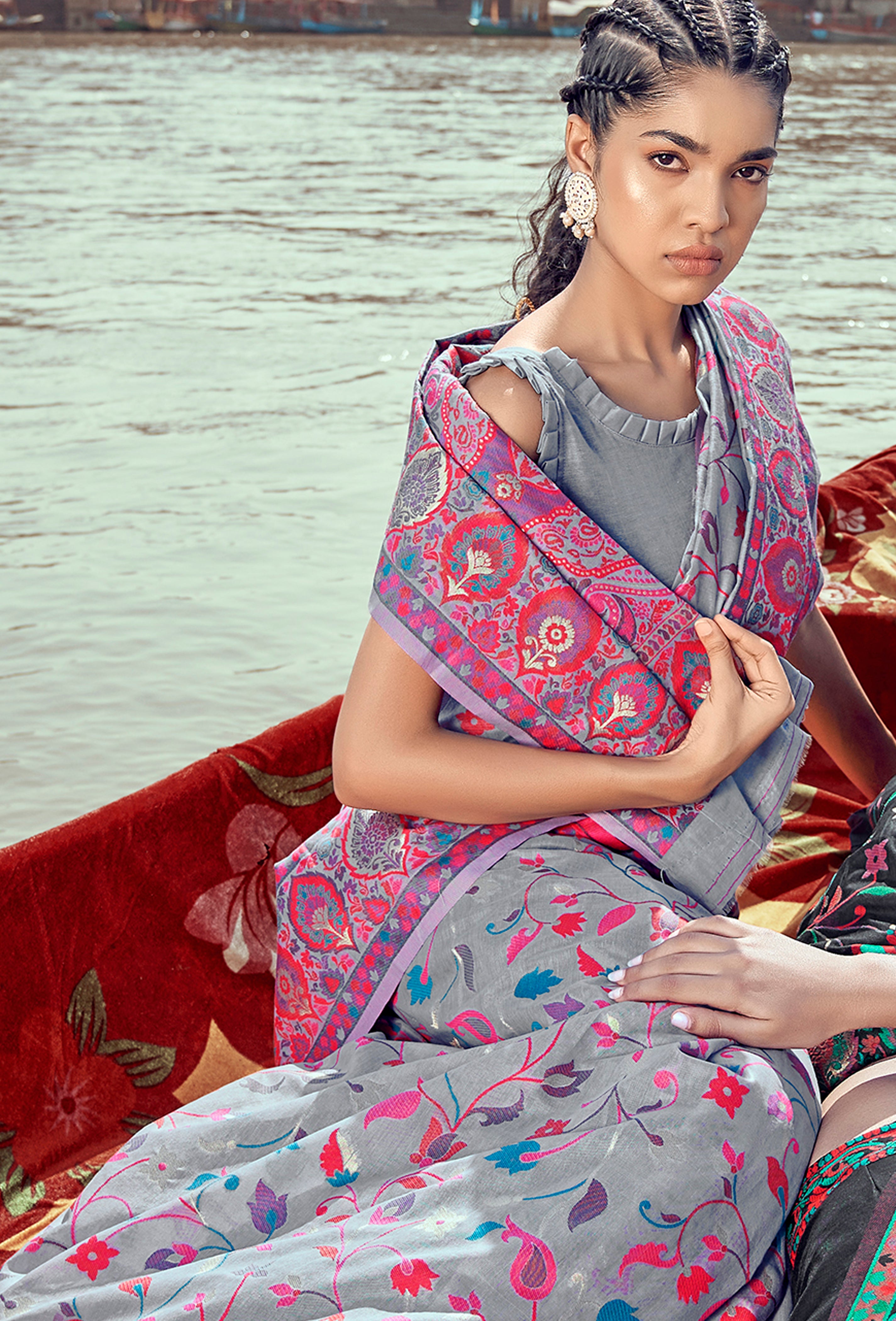 Buy MySilkLove Gunsmoke Grey Woven Kashmiri Jamewar Silk Saree Online
