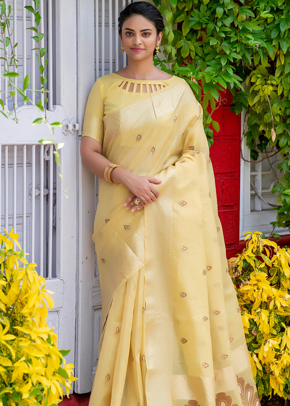 Buy MySilkLove Calico Yellow Woven Banarasi Linen Silk Saree Online