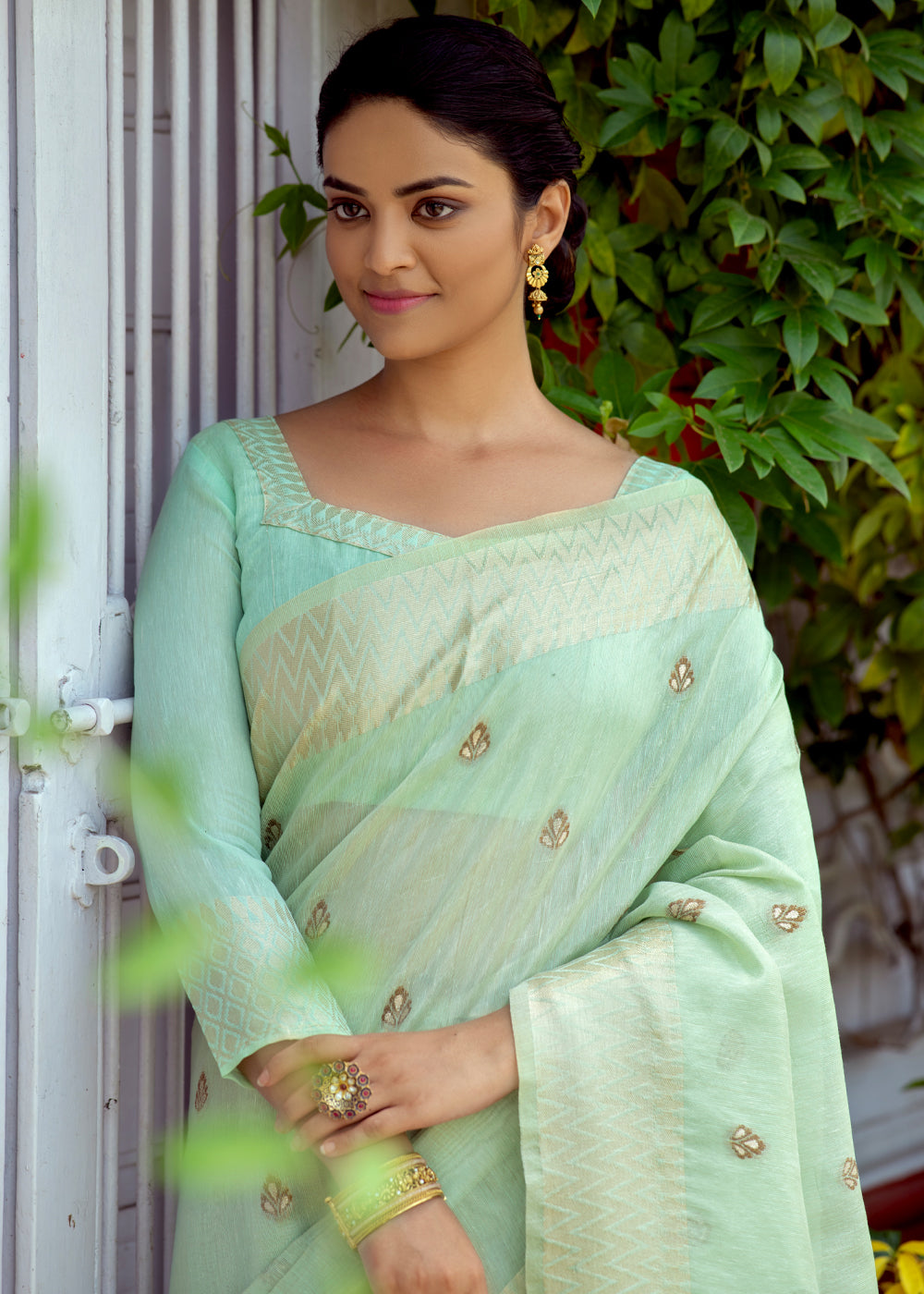 Buy MySilkLove Spring Rain Green Woven Banarasi Linen Silk Saree Online
