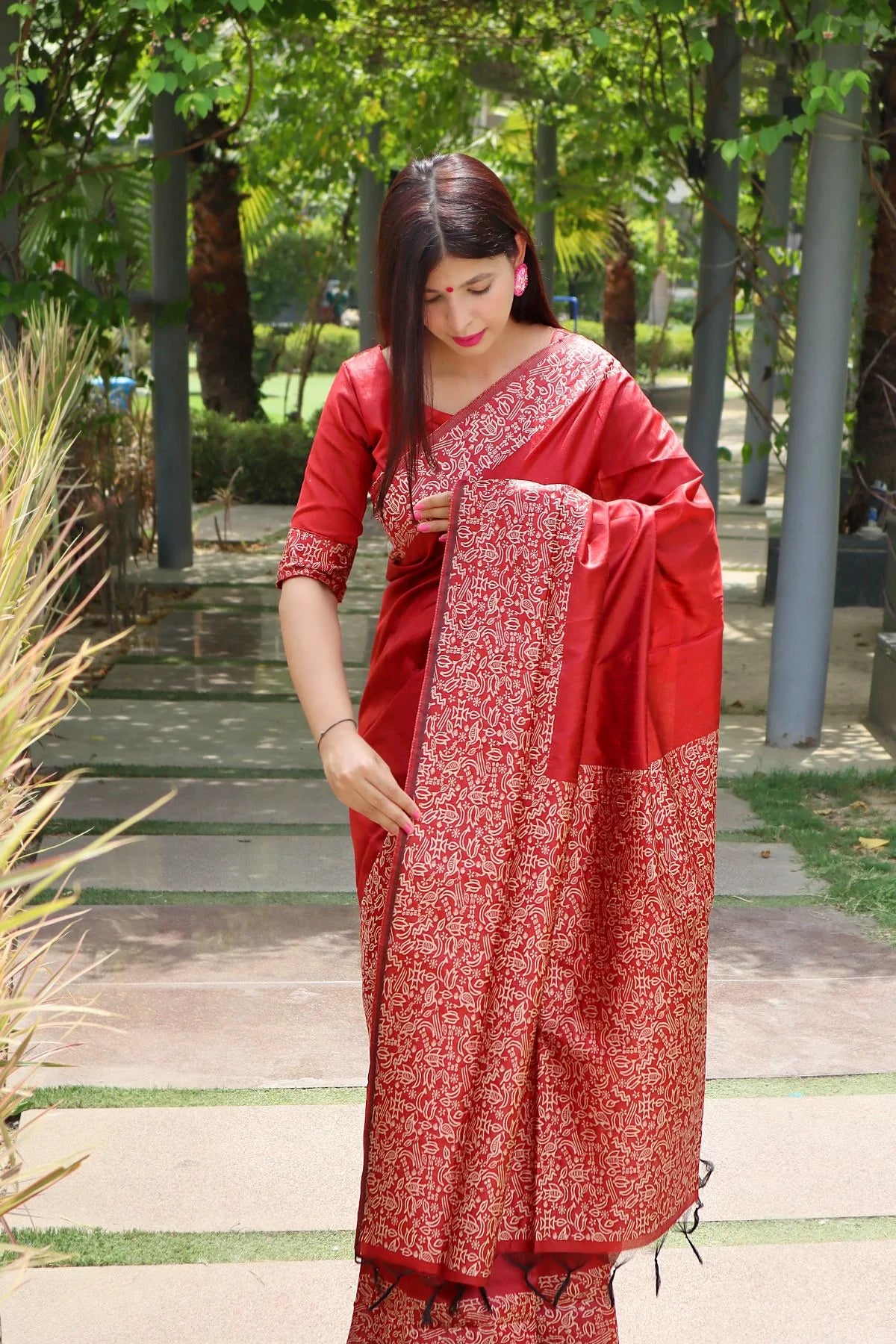 Buy MySilkLove Tamarillo Red Banarasi Raw Silk Saree Online