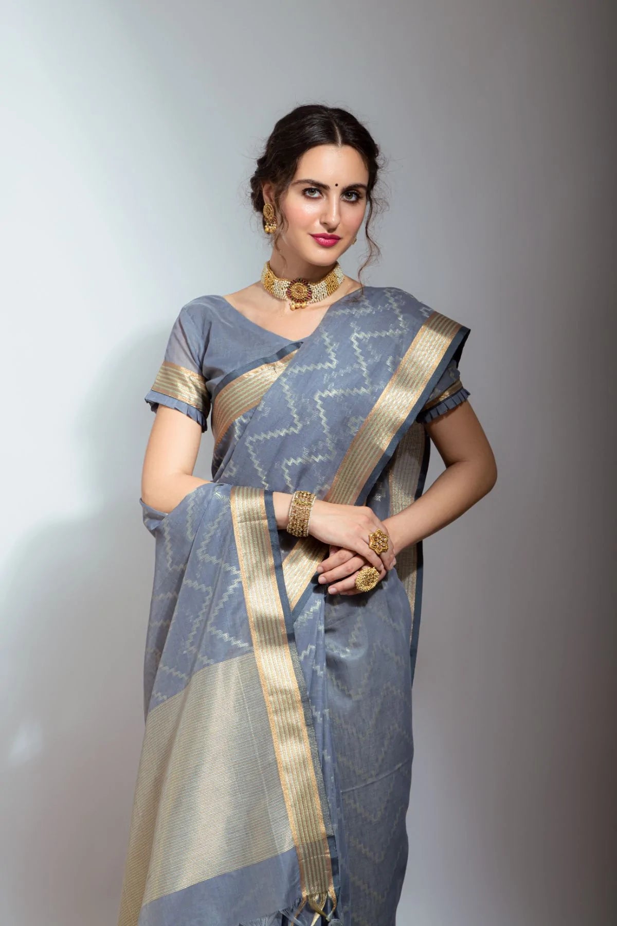 Buy MySilkLove Regent Gray Green Zari Woven Linen Silk Saree Online