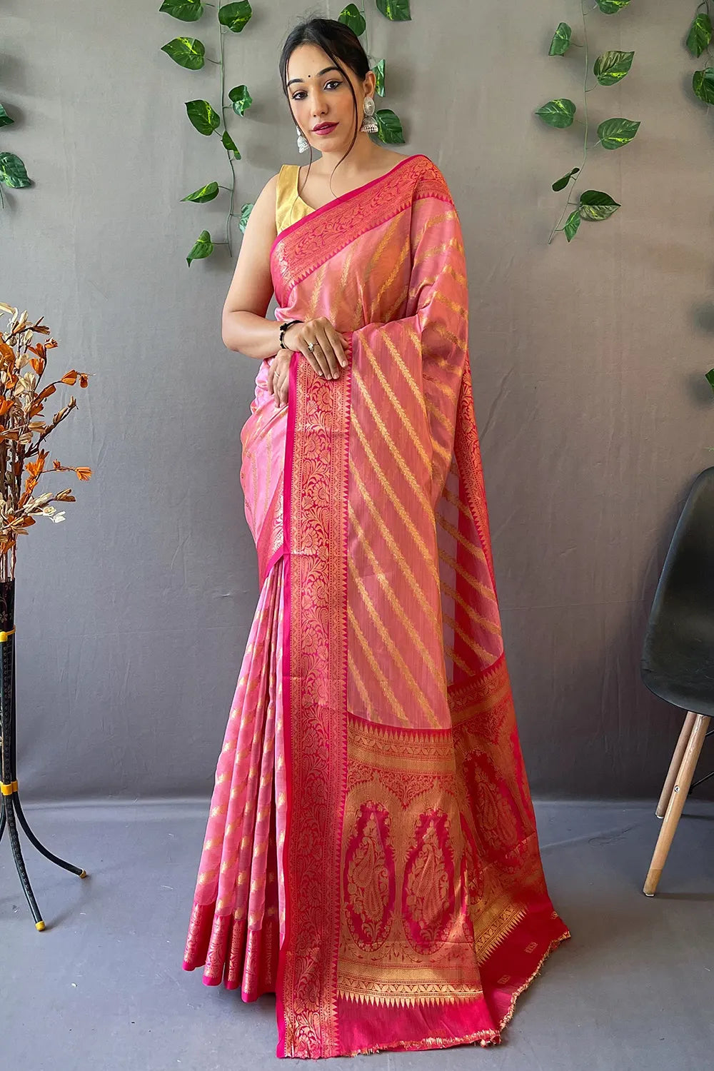 Buy MySilkLove Chestnut pink Zari Woven Organza Saree Online