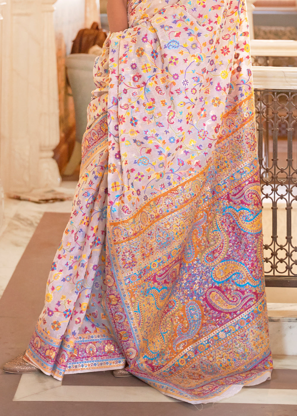Buy MySilkLove Rose White Blush Pink Banarasi Jamawar Woven Silk Saree Online