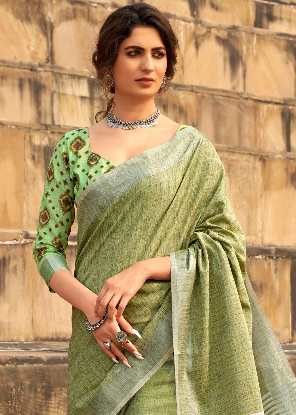 Buy MySilkLove Sycamore Green Soft Linen Silk Saree Online