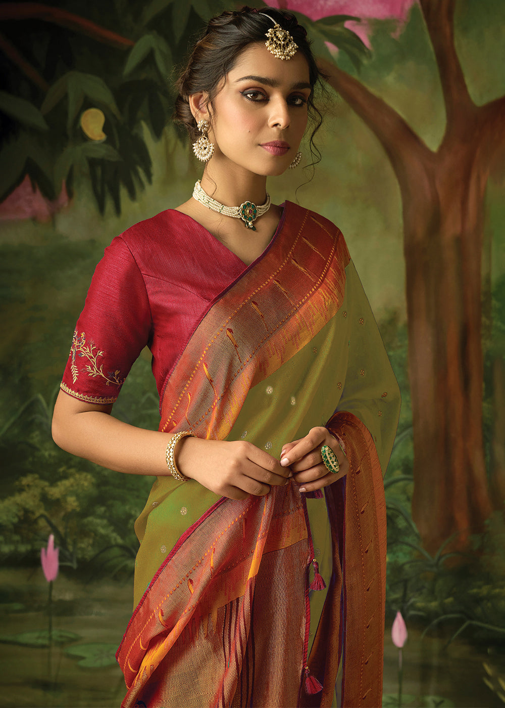 Buy MySilkLove Peridot Green Woven Paithani Silk Saree Online