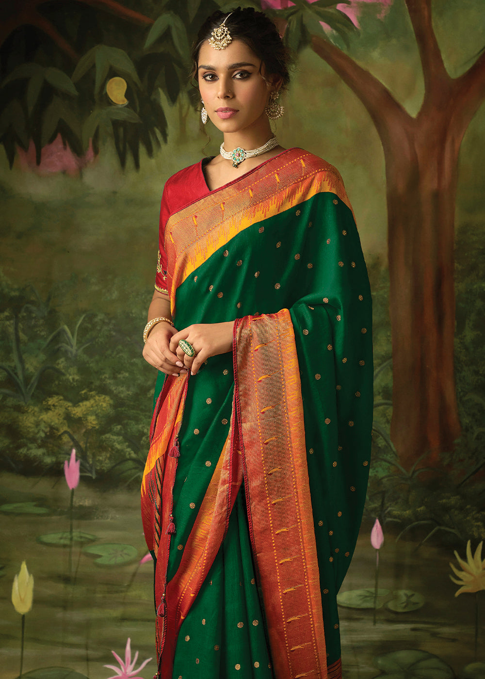 Buy MySilkLove Goblin Green Woven Paithani Silk Saree Online
