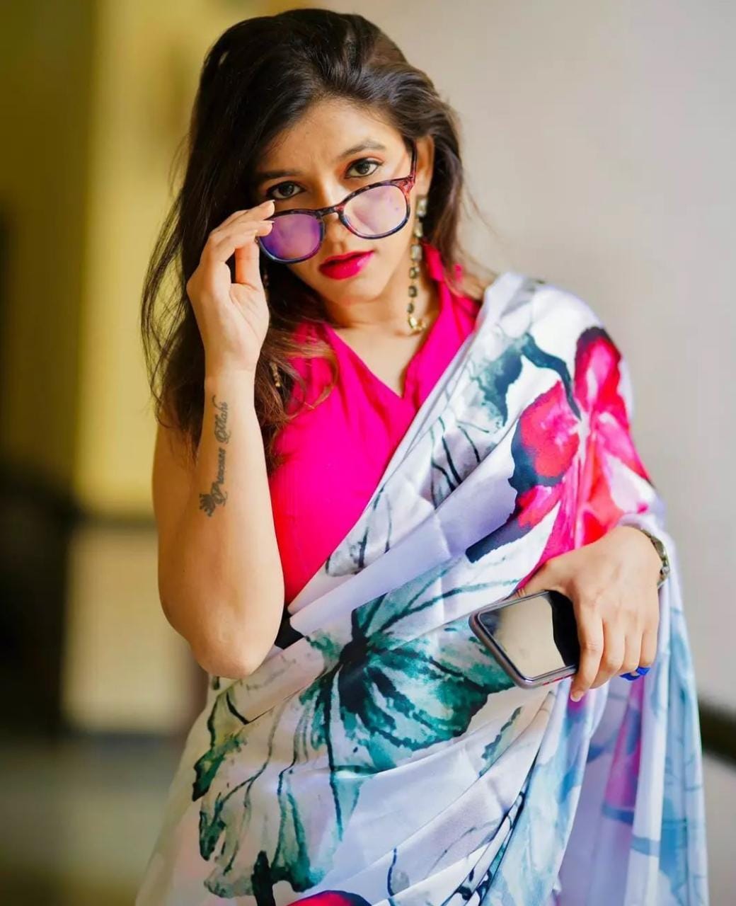 Buy MySilkLove Egg Shell White Print Saga Saree — Buy Online | MySilkLove Online