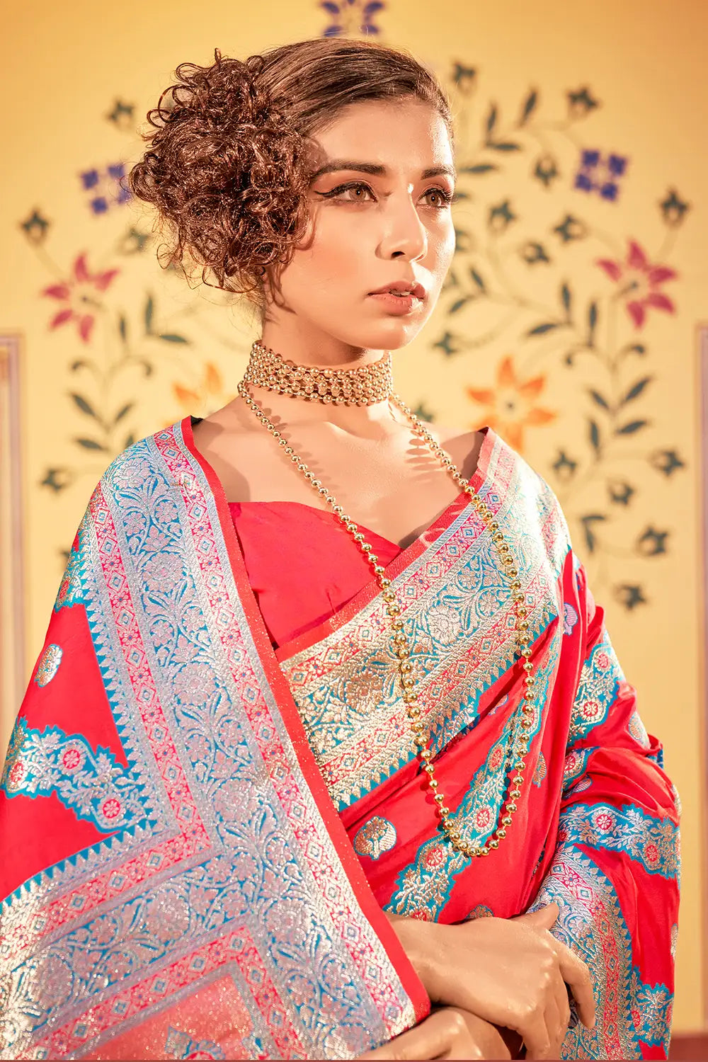 Buy MySilkLove Tia Maria Red Woven Zari Banarasi Silk Saree Online
