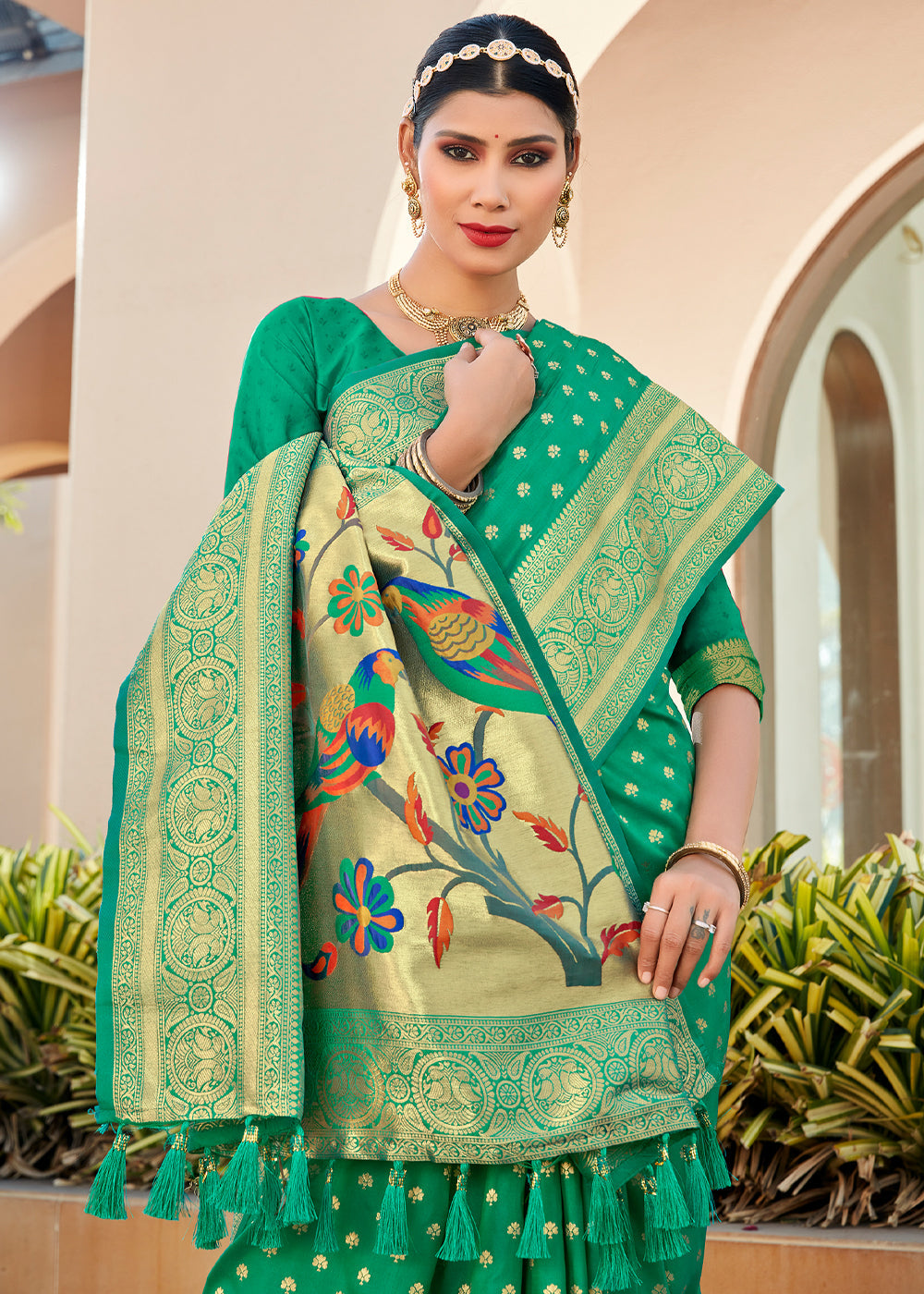 Buy MySilkLove Chateau Green Woven Paithani Silk Saree Online