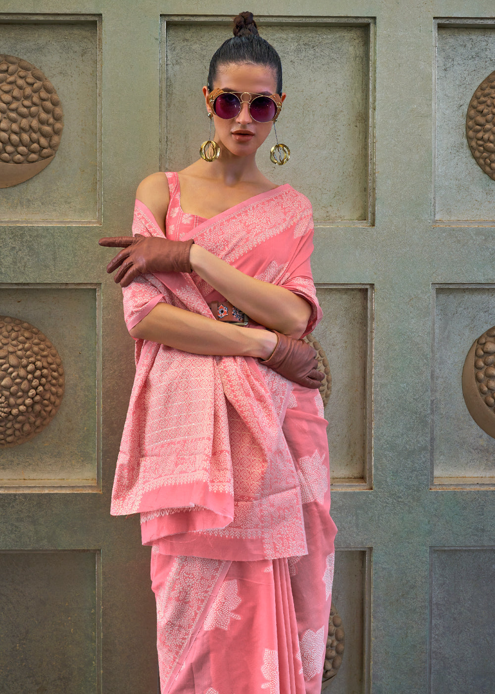 Buy MySilkLove Tulip Pink Lucknowi Woven Chikankari Saree Online