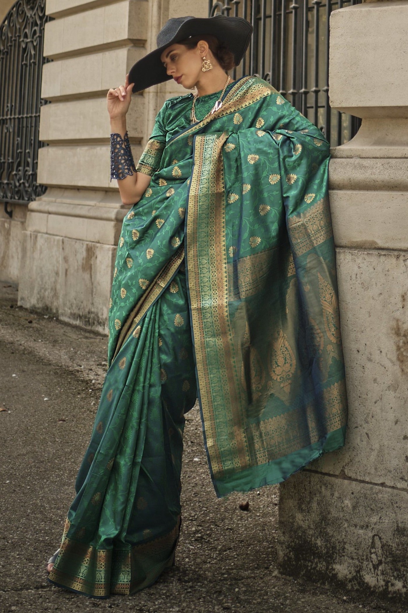 Buy MySilkLove Leaf Green Banarasi Handloom Saree Online