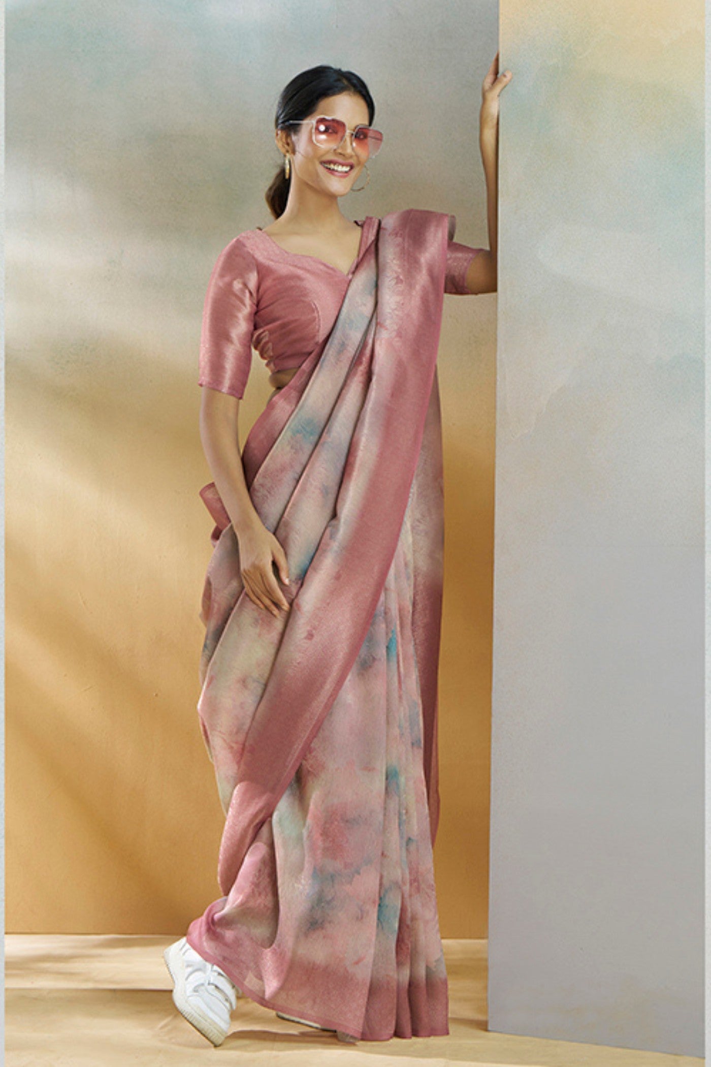 Buy MySilkLove Brownish Pink Banarasi Handloom Saree Online