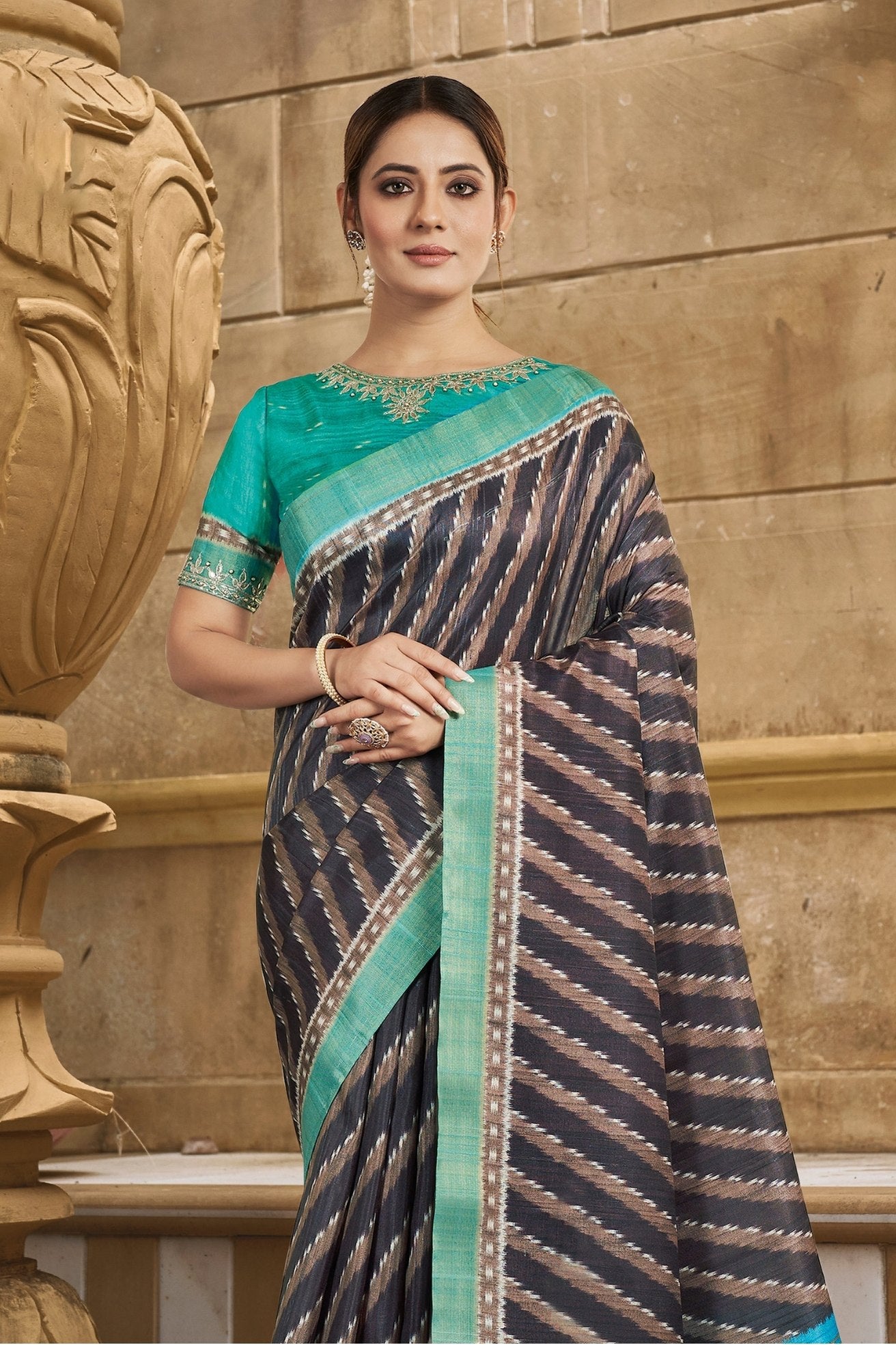 Buy MySilkLove Hemp Black and Blue Banarasi Designer Saree Online