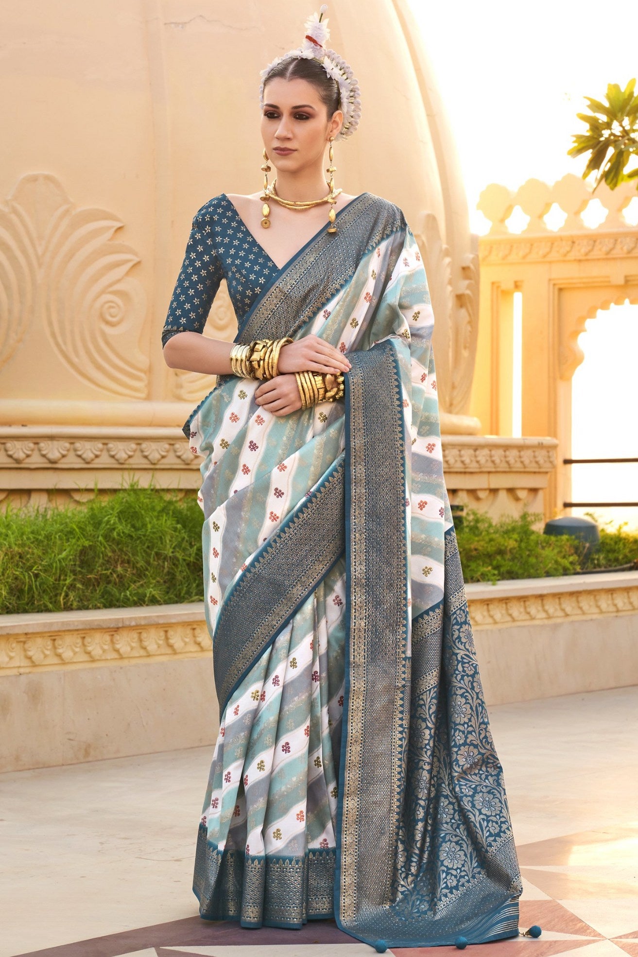 Buy MySilkLove Corduroy Grey Woven Patola Printed Silk Saree Online