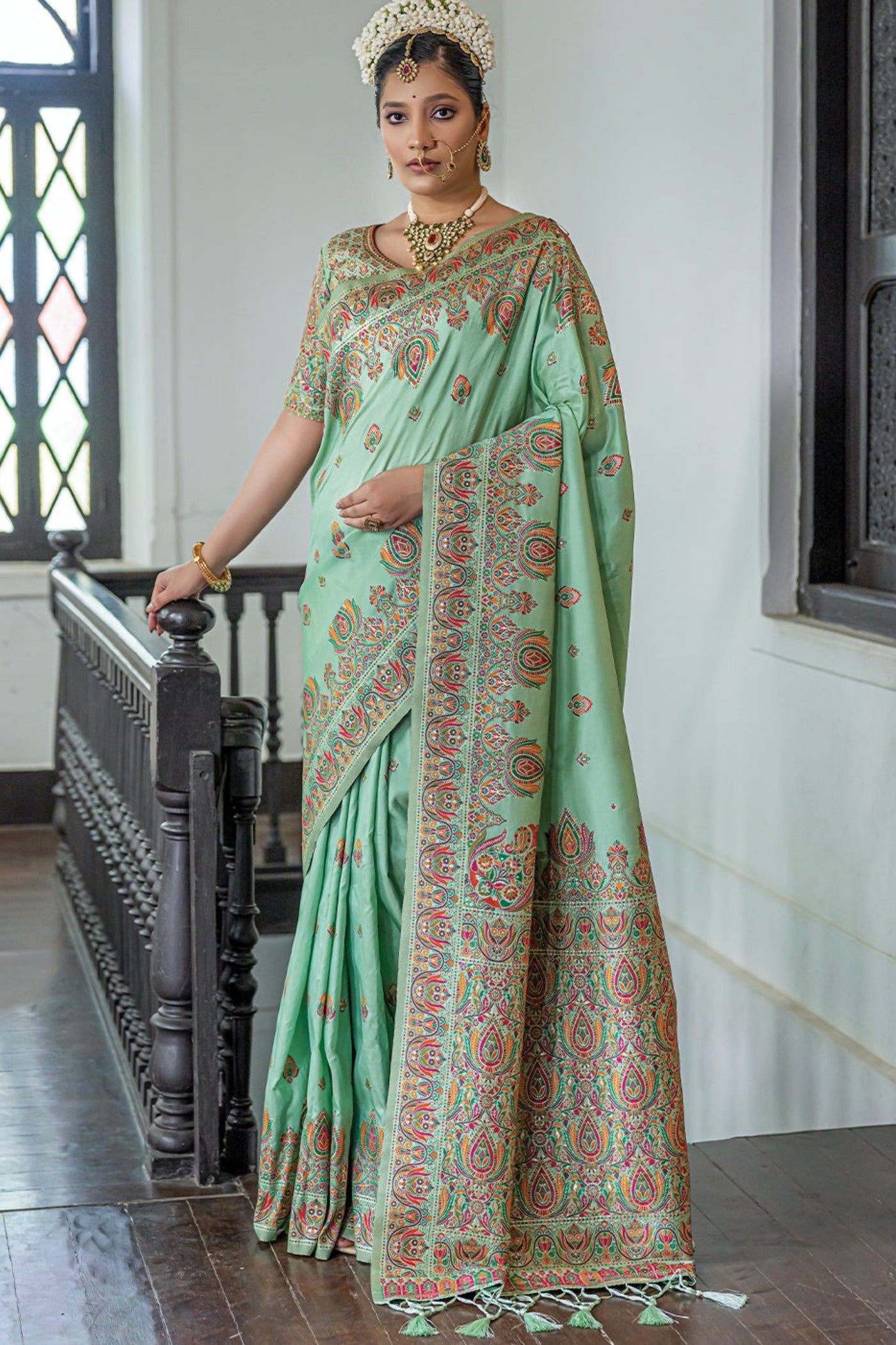 Buy MySilkLove Summer Green Kashmiri Handloom Woven Silk Saree Online