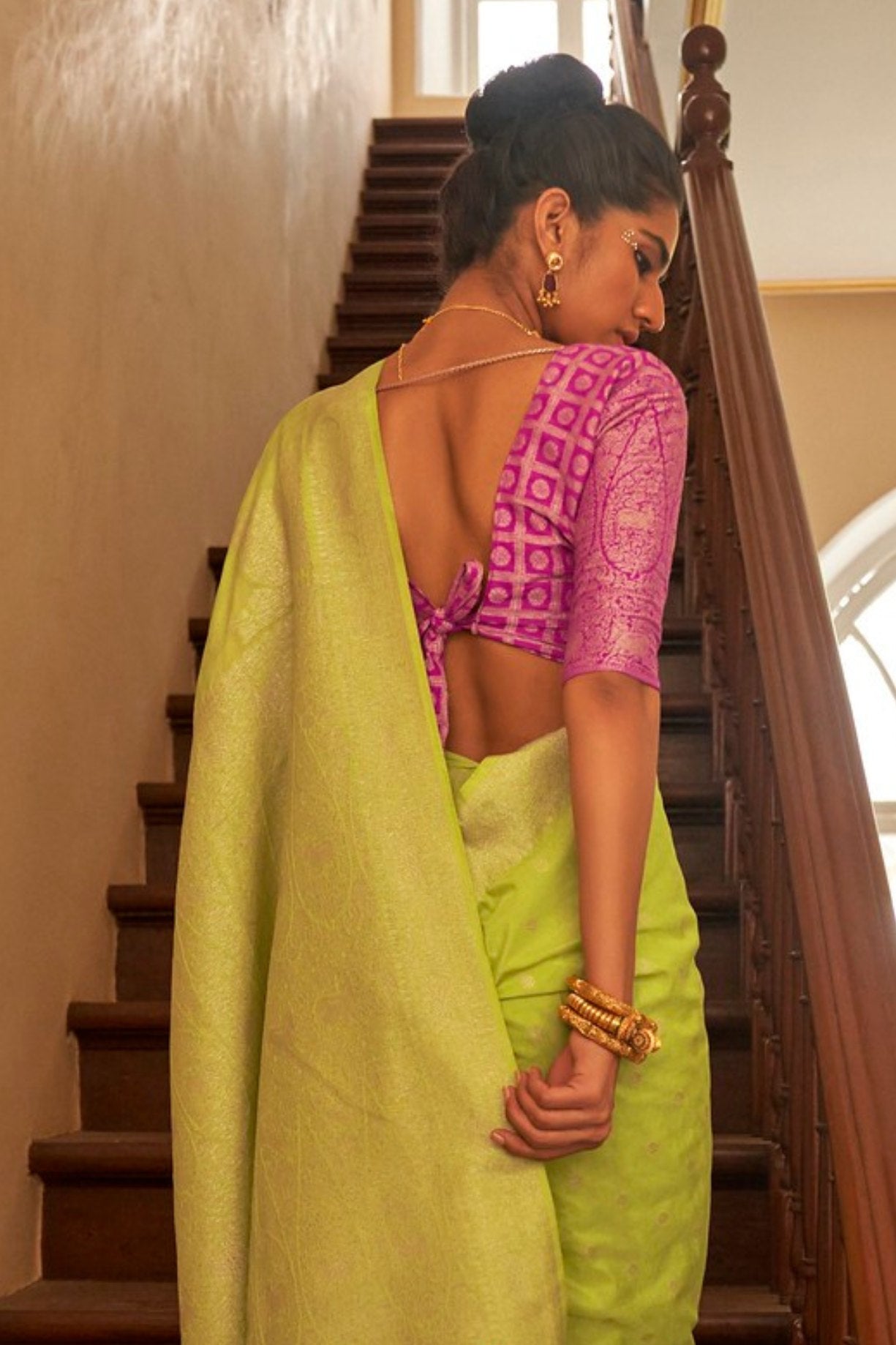 Buy MySilkLove Tacha Green Zari Woven Banarasi Saree Online