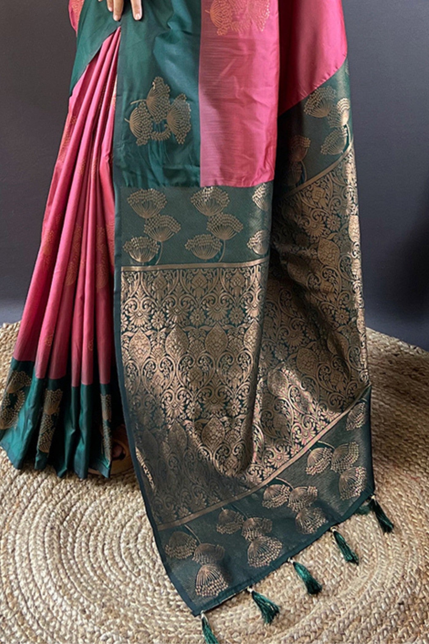 Buy MySilkLove Shimmer Pink Woven Banarasi Saree Online