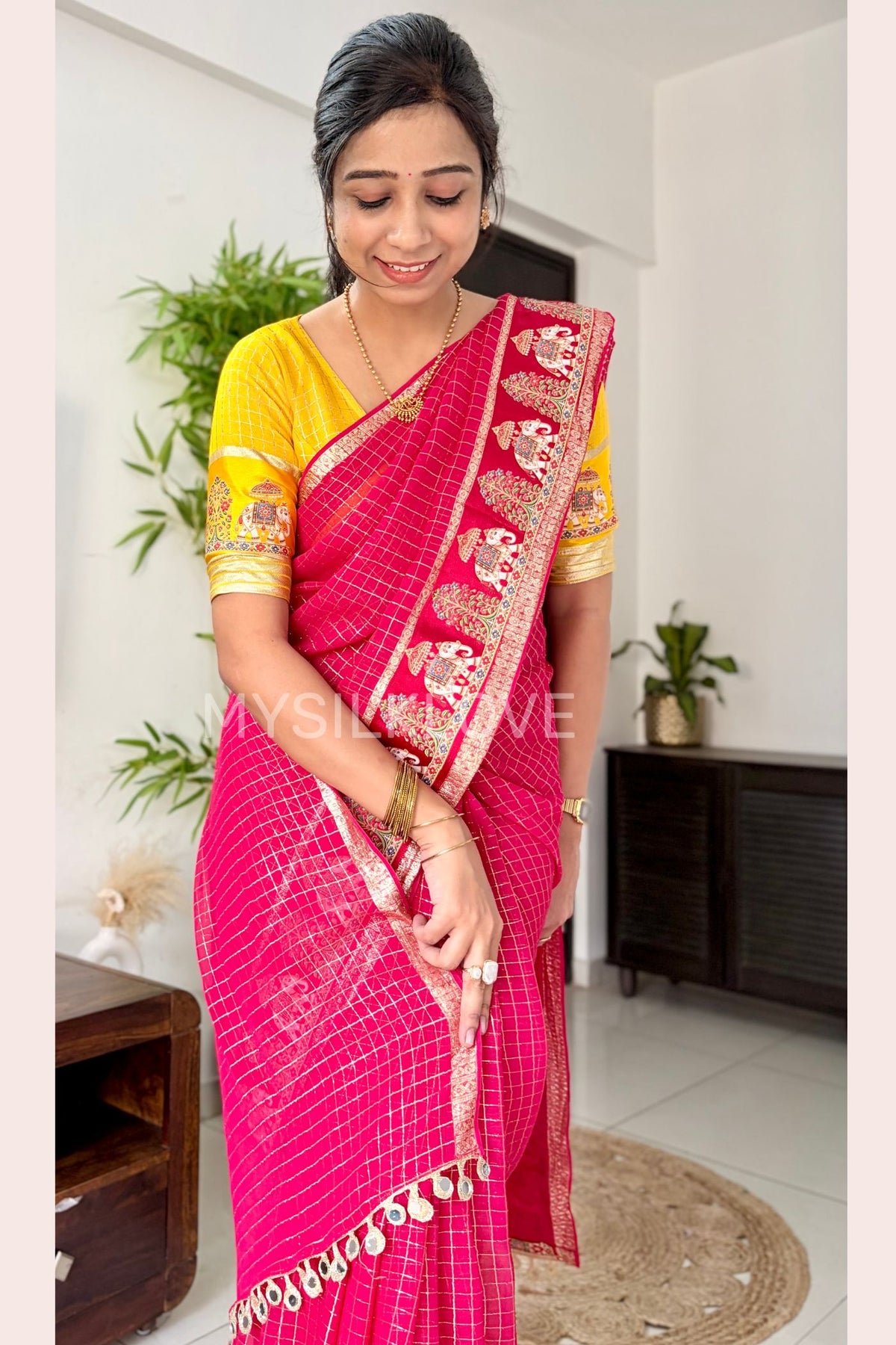 MySilkLove Pink Lotus Georgette Check Pattern Designer Saree With Contrast Blouse
