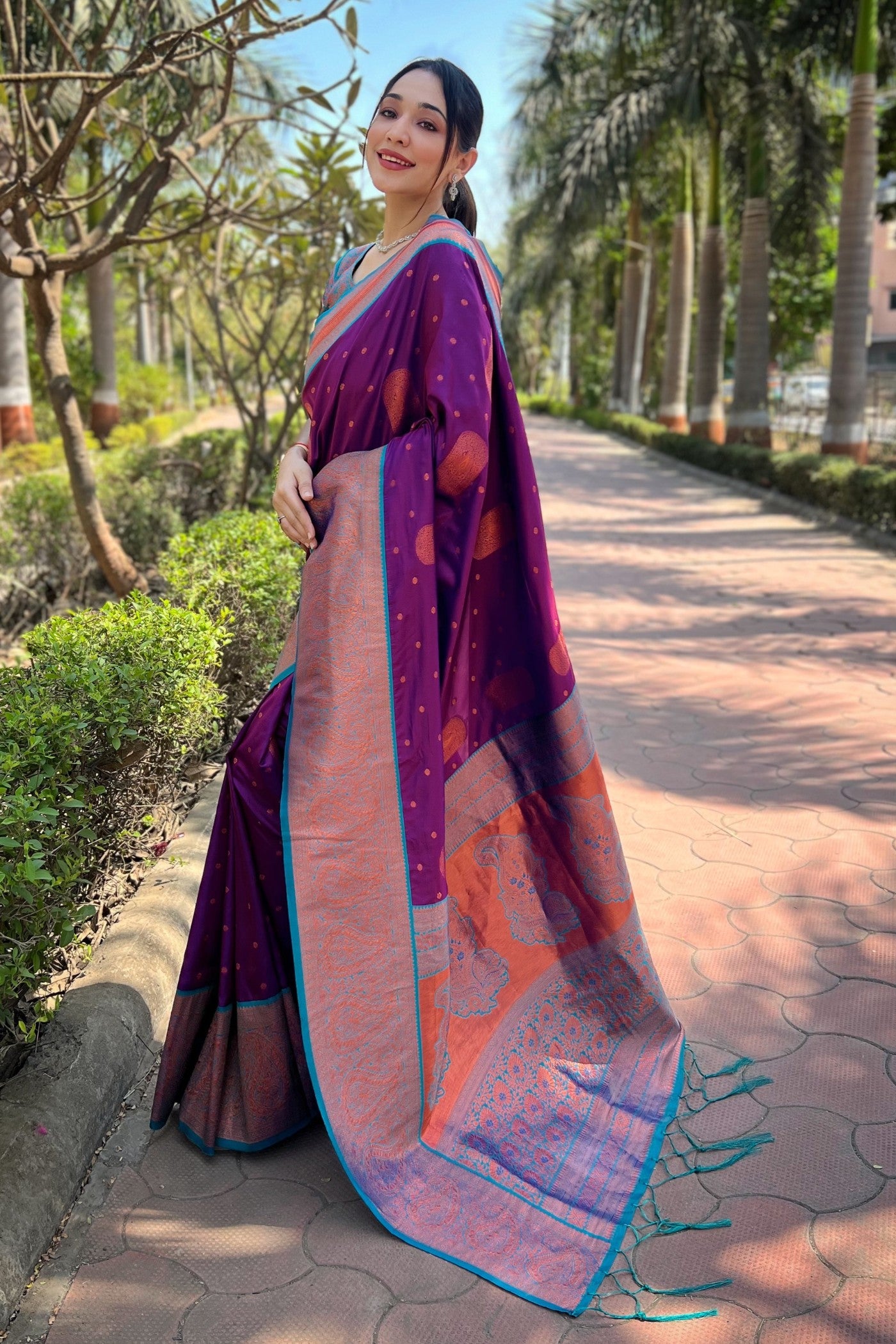 Buy MySilkLove Seance Purple Zari Woven Banarasi Saree Online