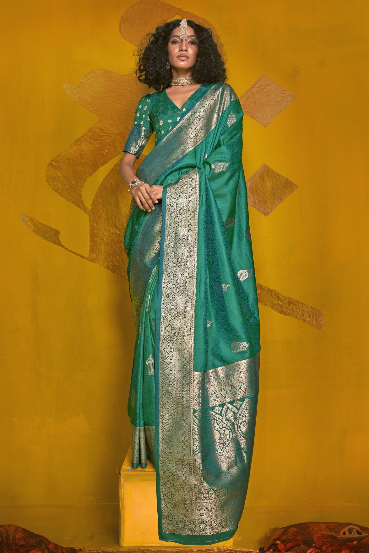 Buy MySilkLove Spring Green Banarasi Handloom Silk Saree Online