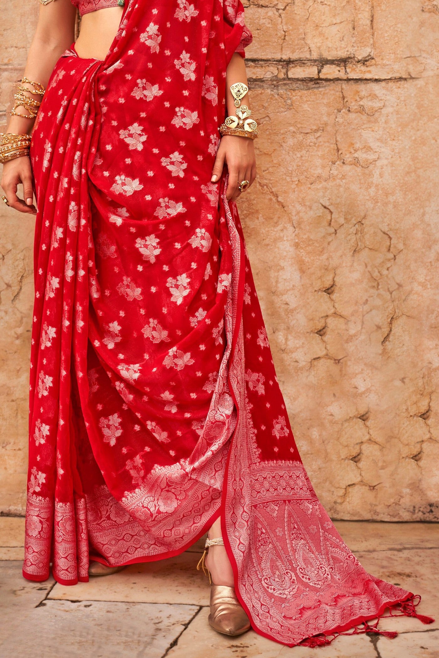 Buy MySilkLove Thunderbird Red Zari Woven Georgette Saree Online