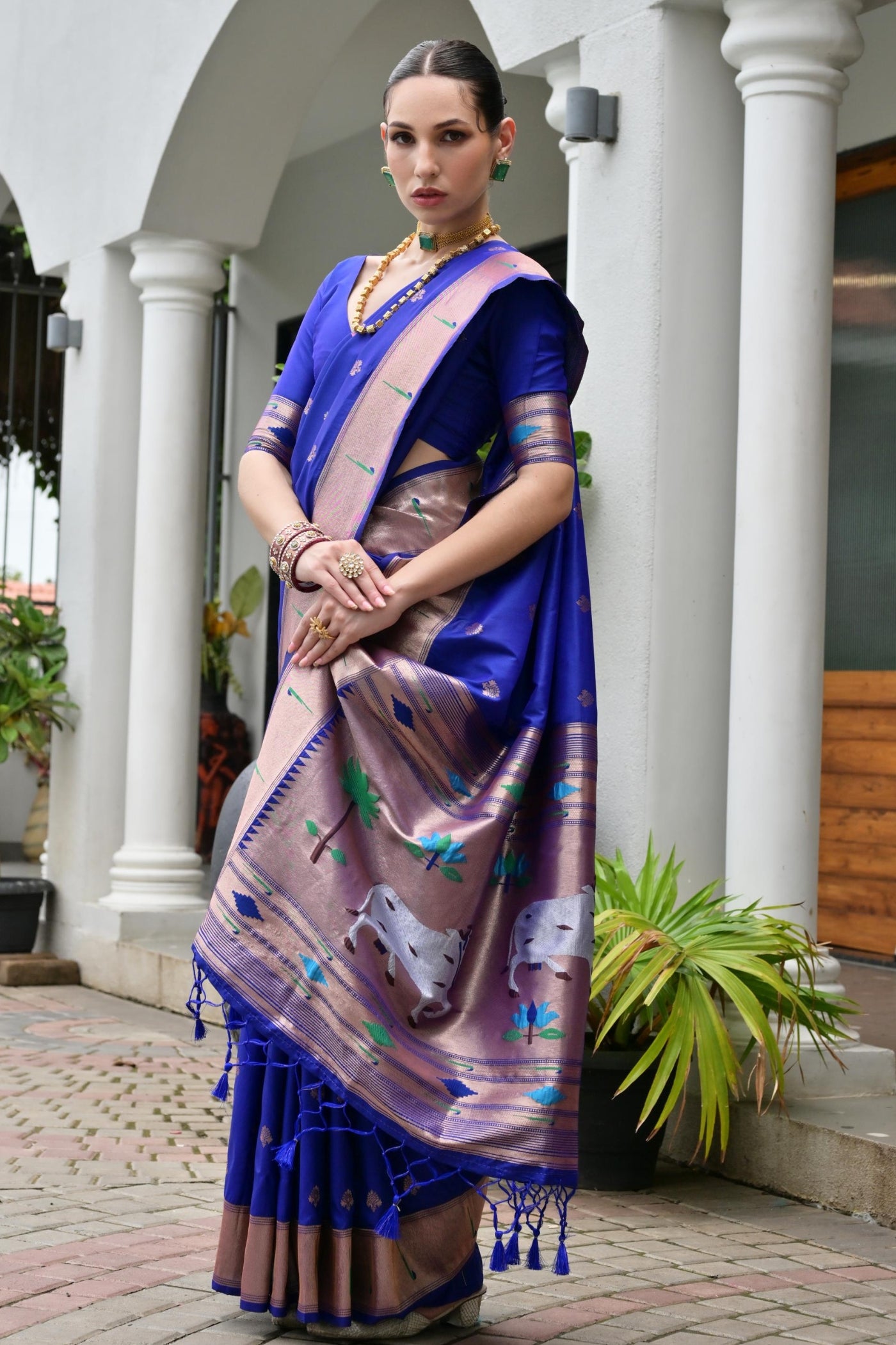 Buy MySilkLove Royal Blue Woven Paithani Saree Online
