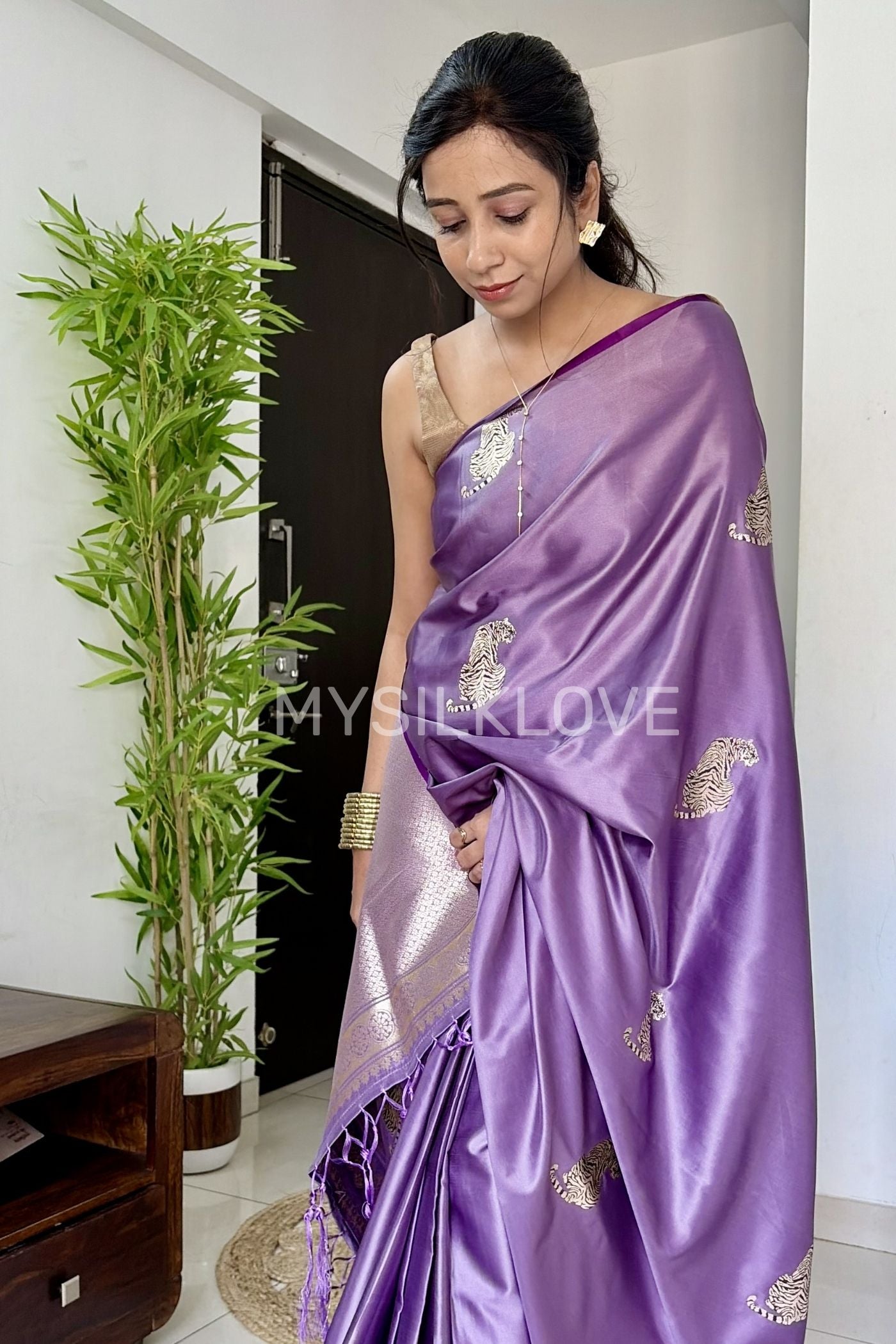 Buy MySilkLove Wisteria Purple Tiger Print Satin Woven Saree Online