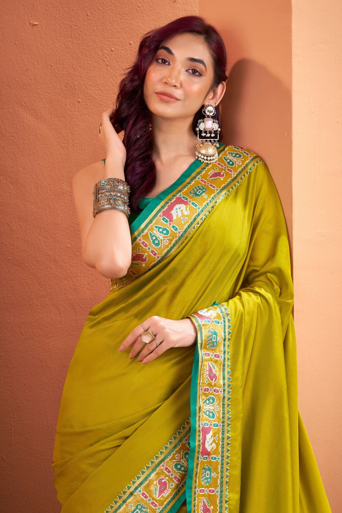 MySilkLove Pear Green Woven Banarasi Patola Silk Saree