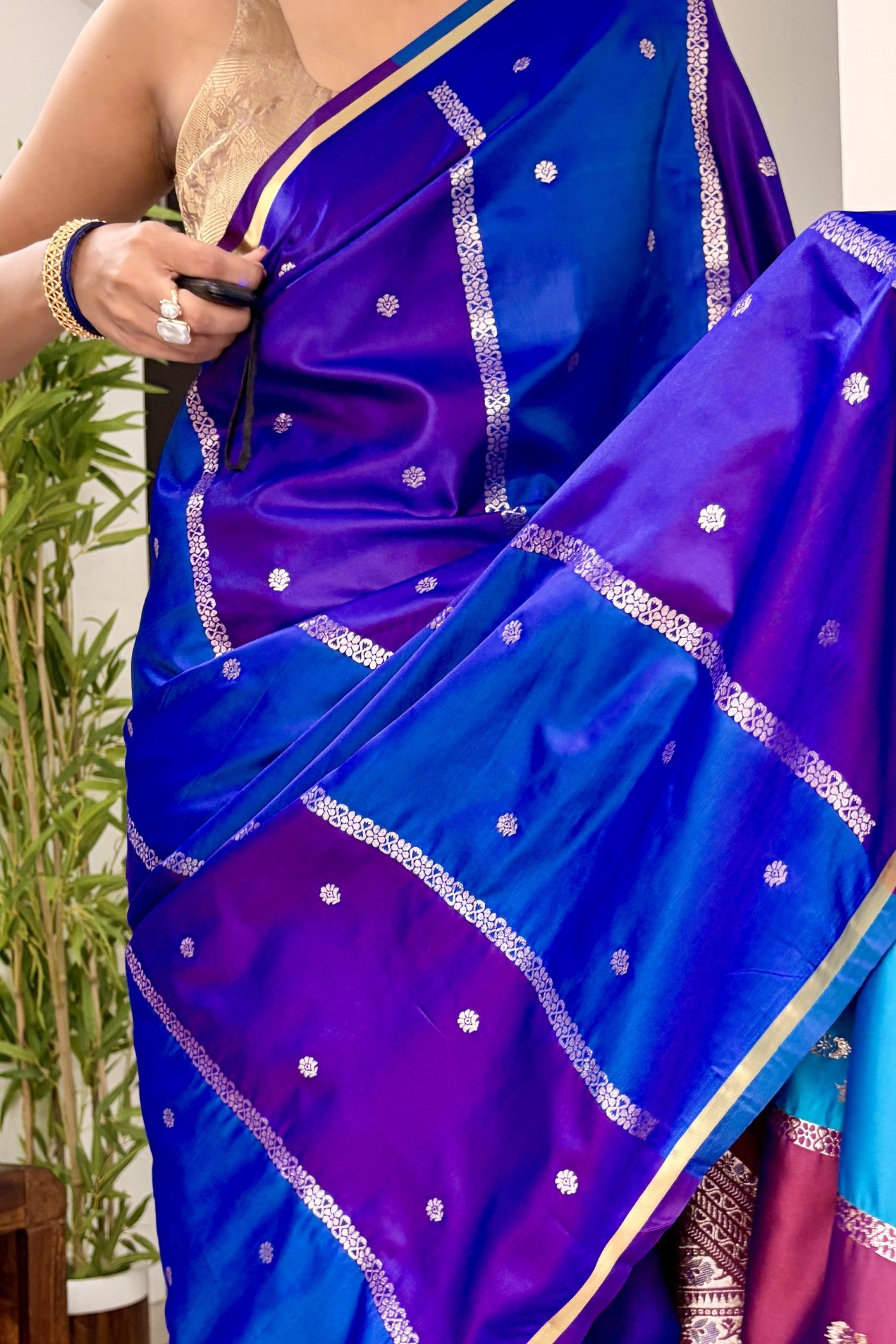 Buy MySilkLove Dark Blue Handloom Rangkat Banarasi Satin Silk Saree Online