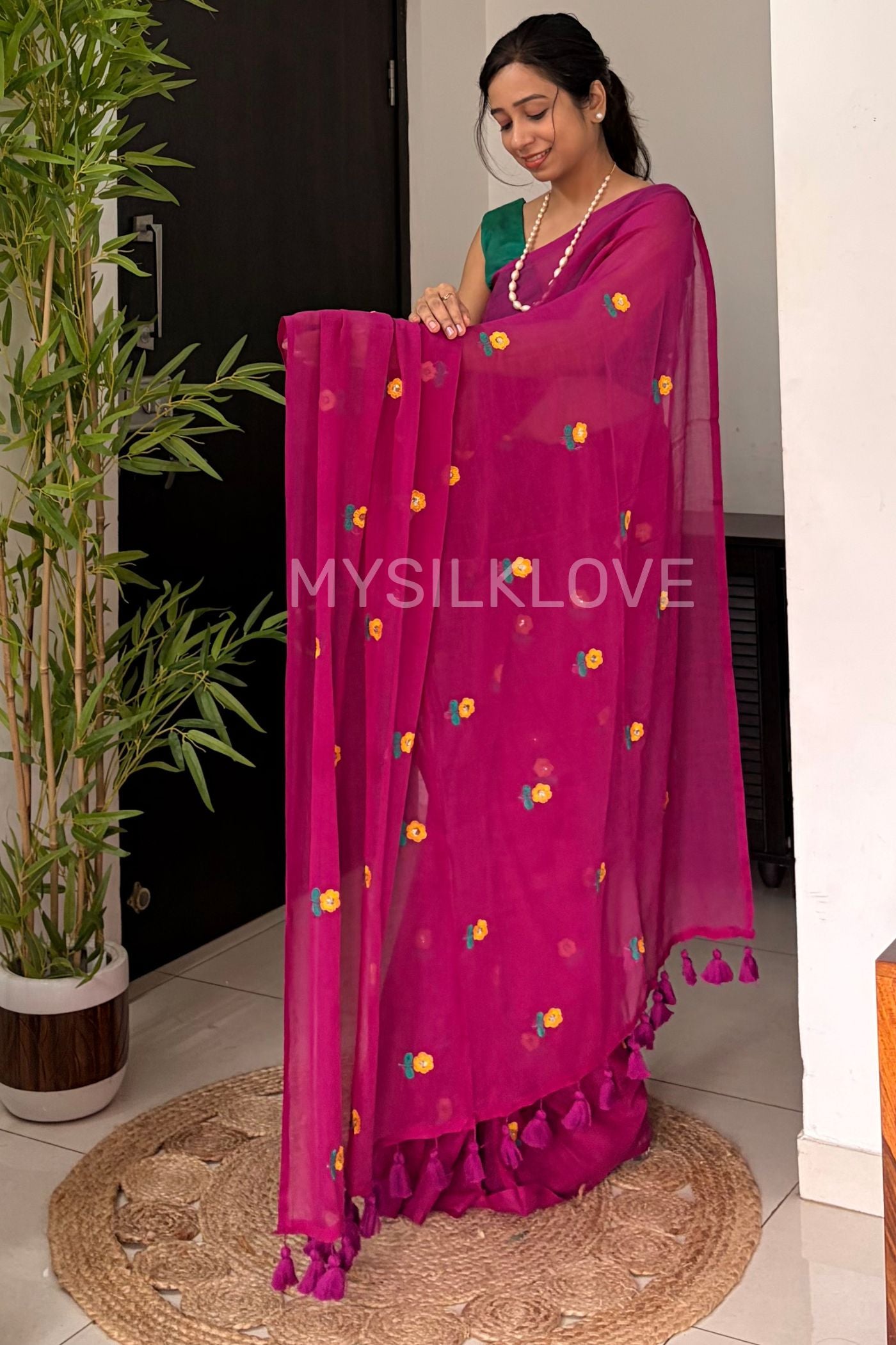 Buy MySilkLove Flamingo Pink Mul Mul Cotton Floral and Sequin Work Woven Saree Online