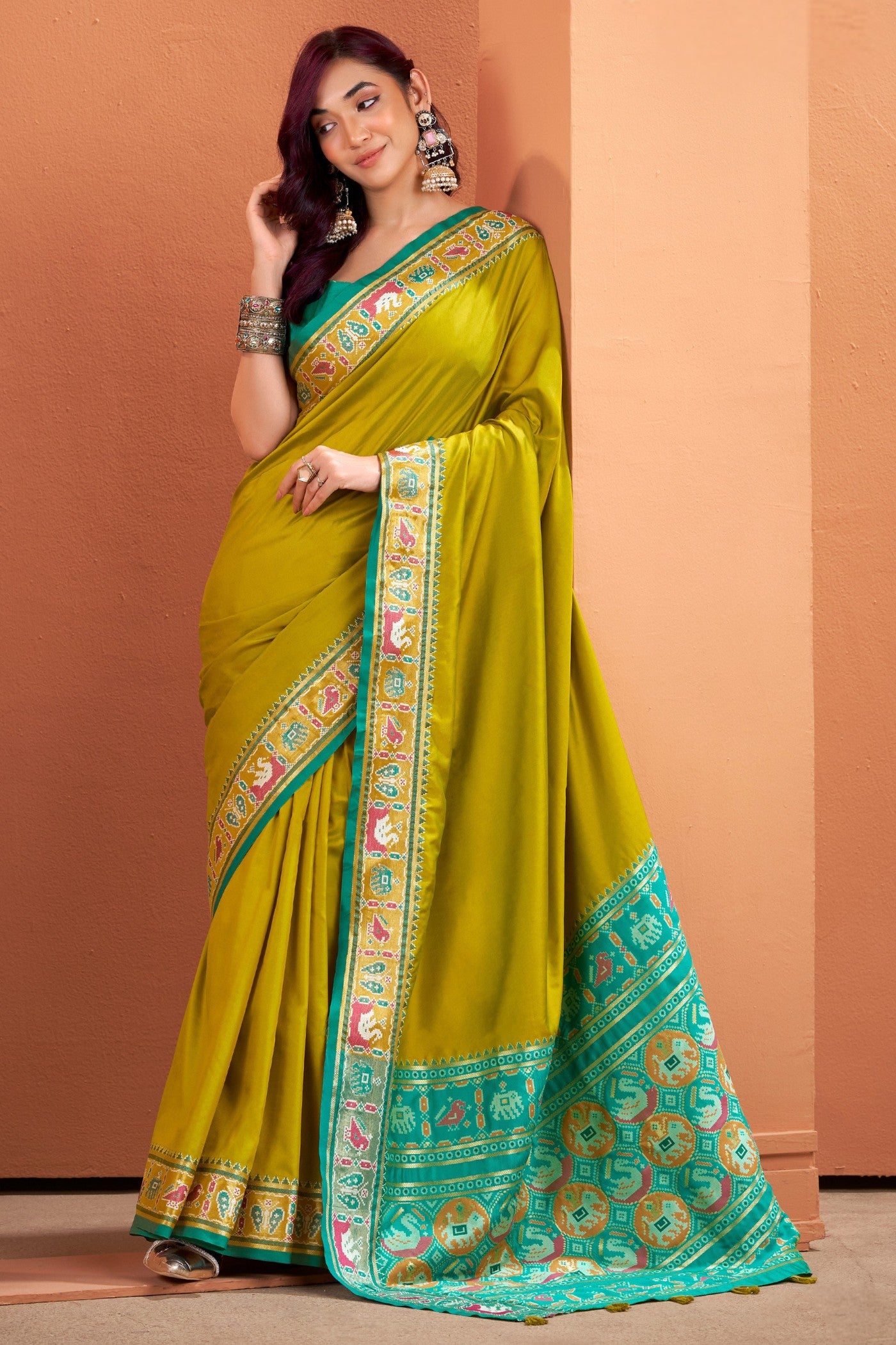 Buy MySilkLove Pear Green Woven Banarasi Patola Silk Saree Online