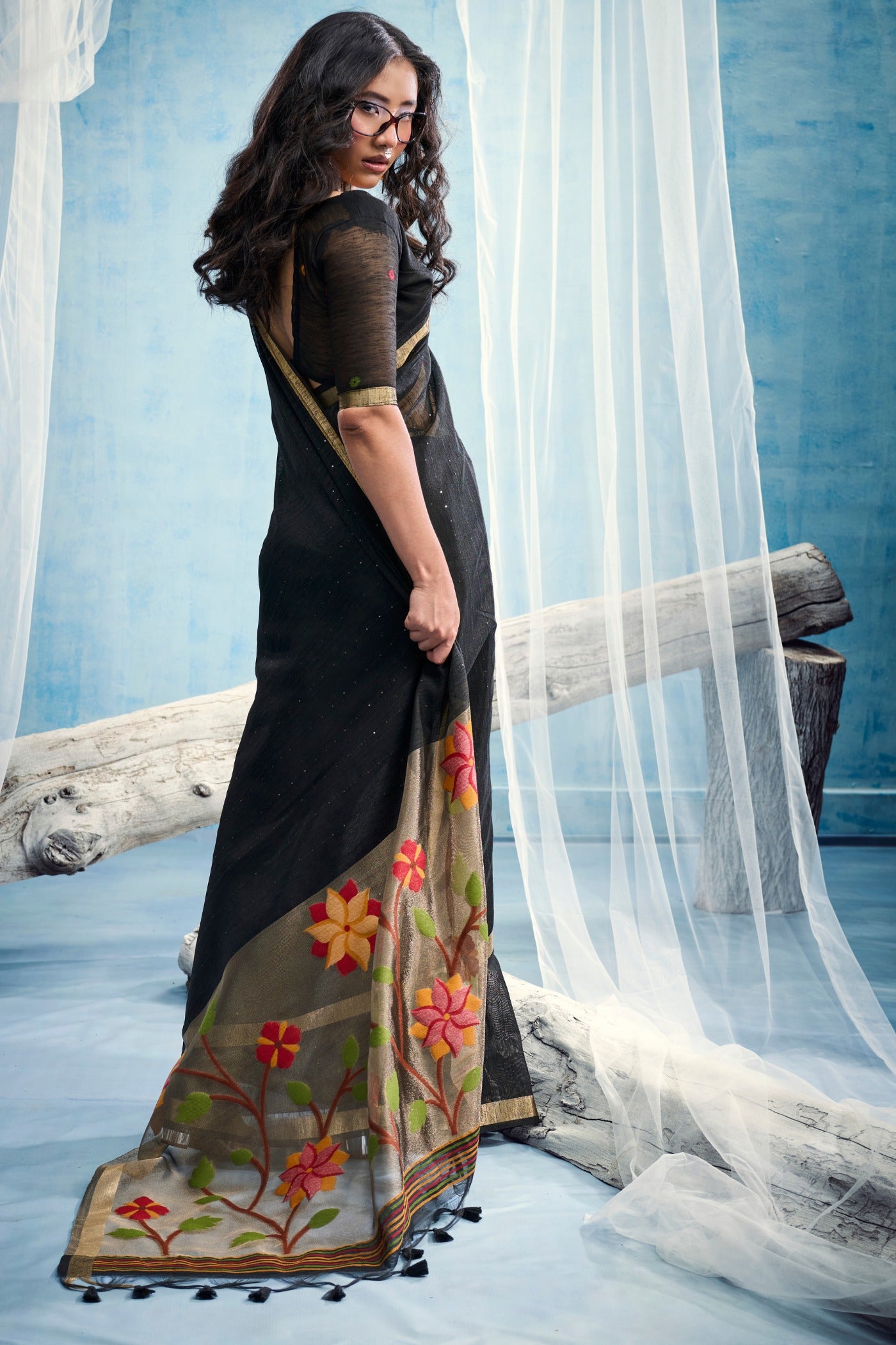 Buy MySilkLove Black Bean Munga Handloom Tissue Pallu Saree Online