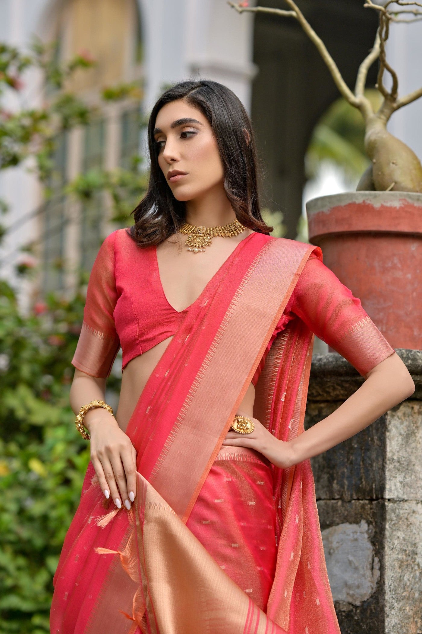 Buy MySilkLove Rose Red Woven Banarasi Saree Online