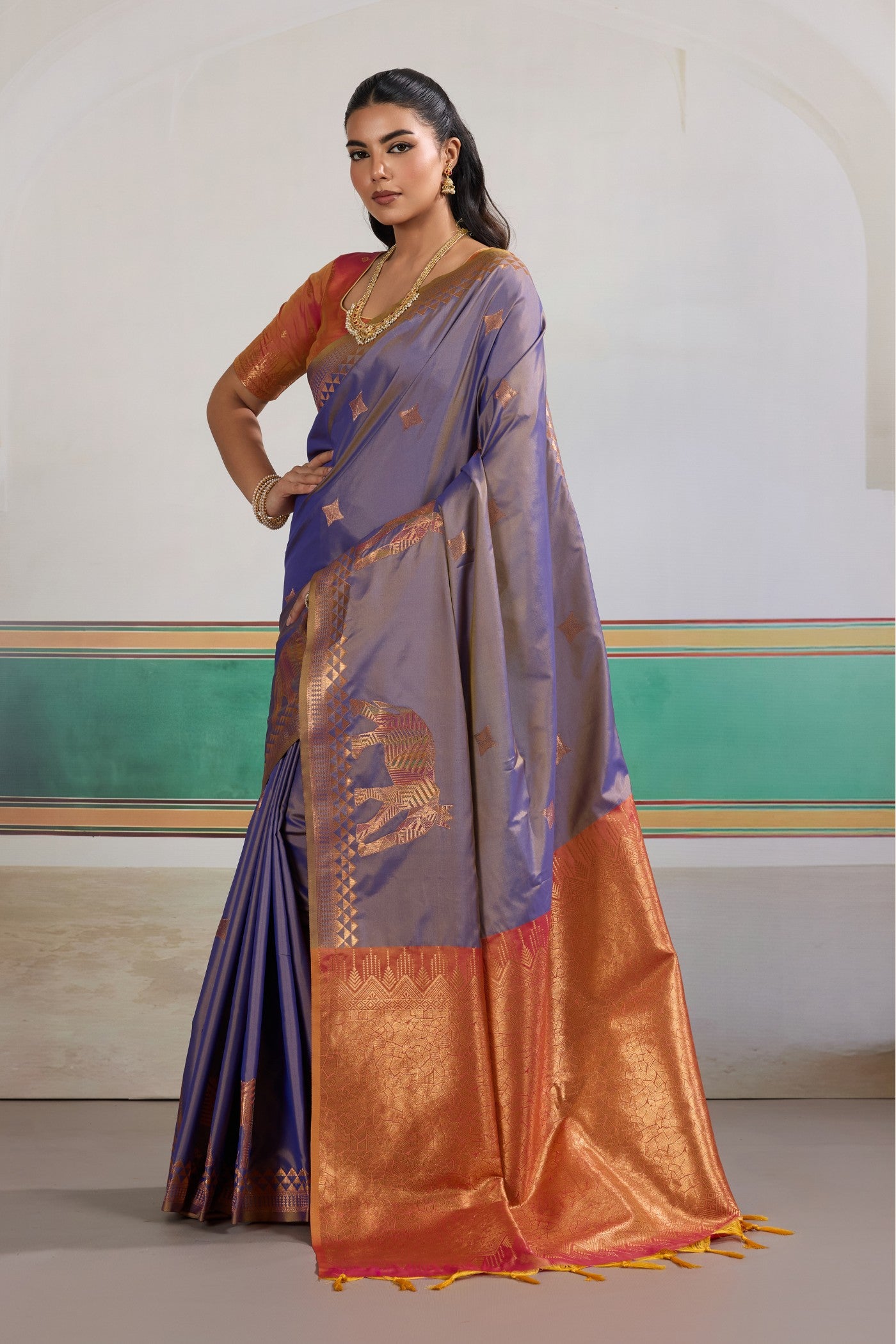 Buy MySilkLove Pale Purple Banarasi Handloom Saree Online