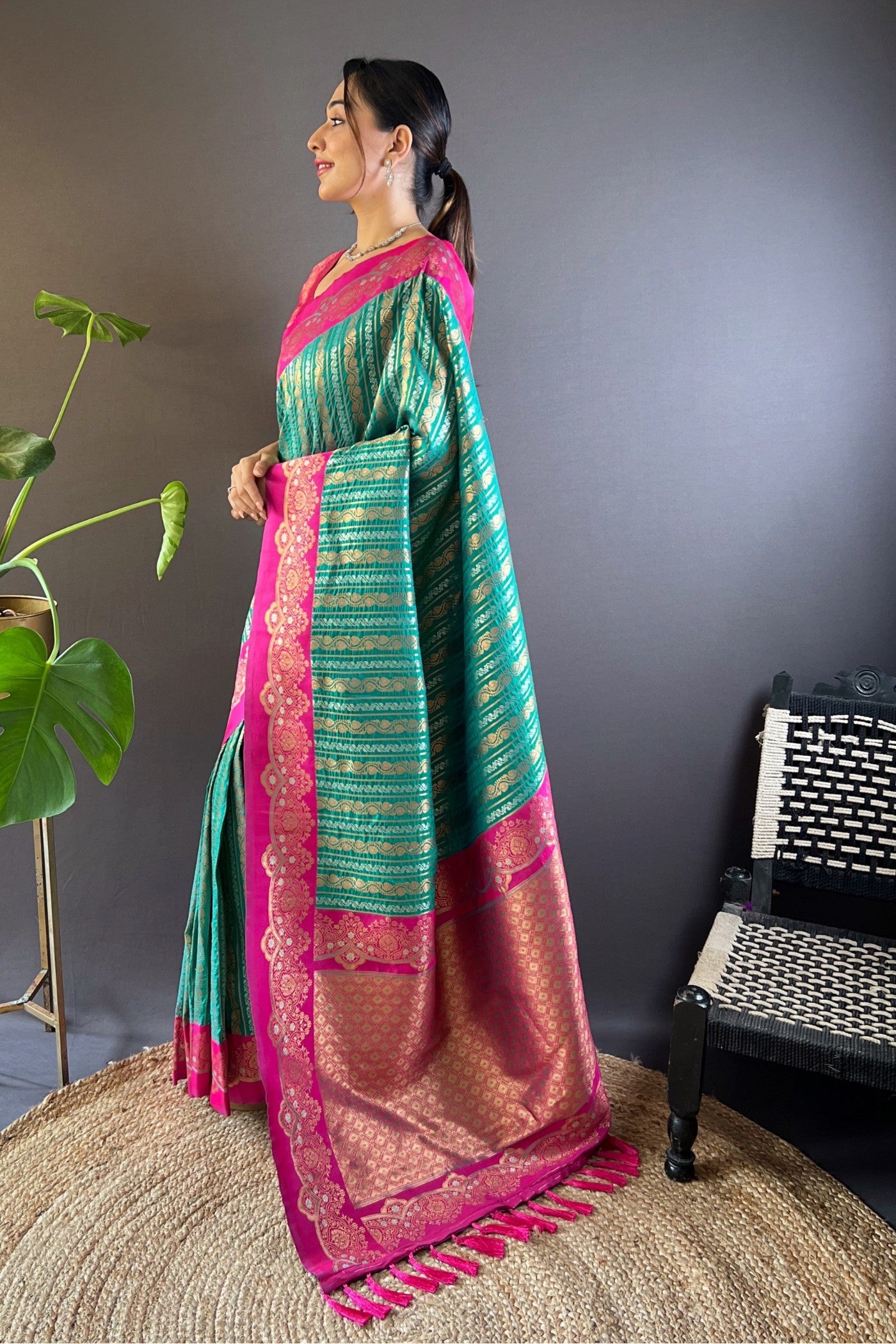 Buy MySilkLove Keppel Green Zari Woven Banarasi Saree Online