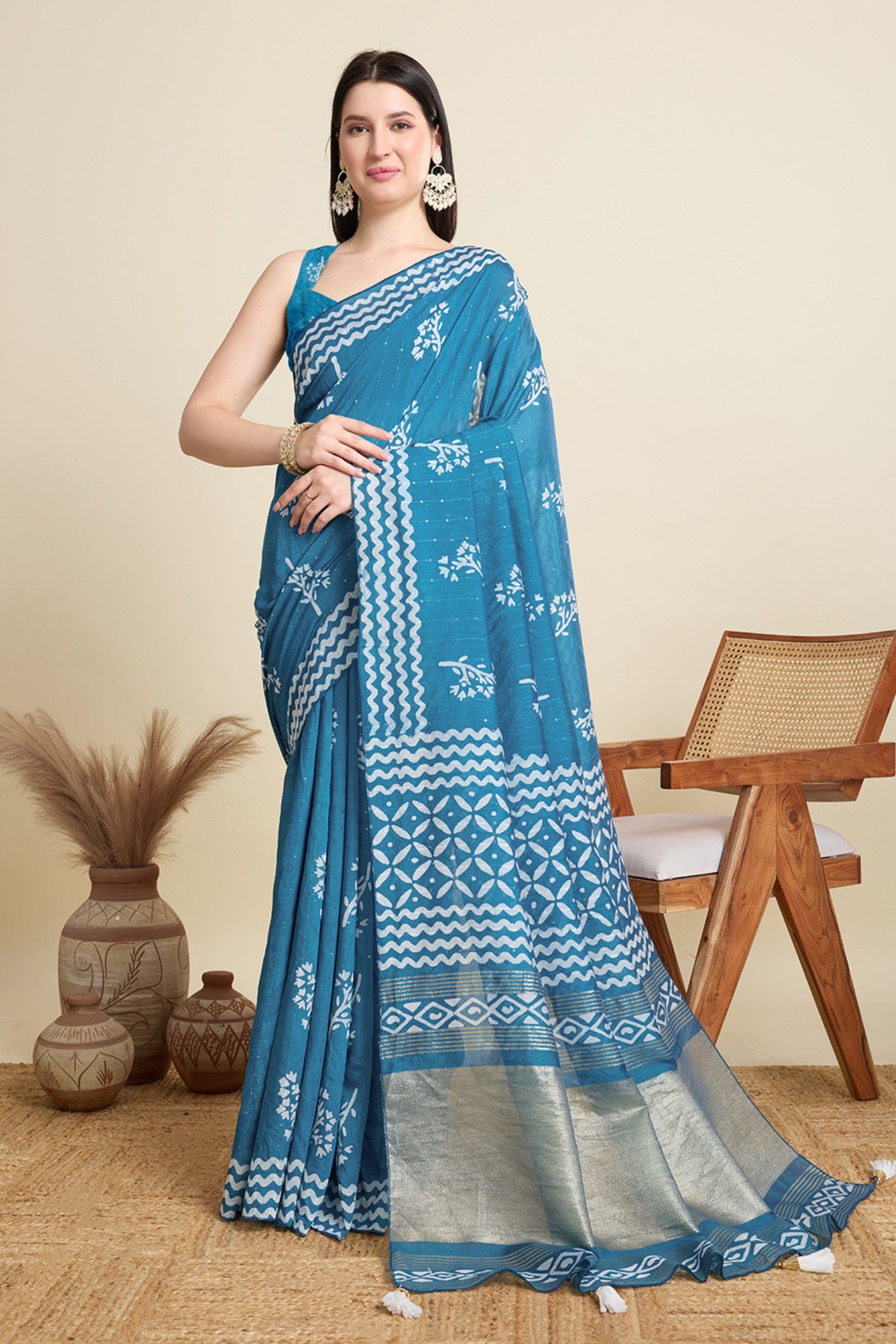 Buy MySilkLove Twin Blue Woven Cotton Silk Saree Online