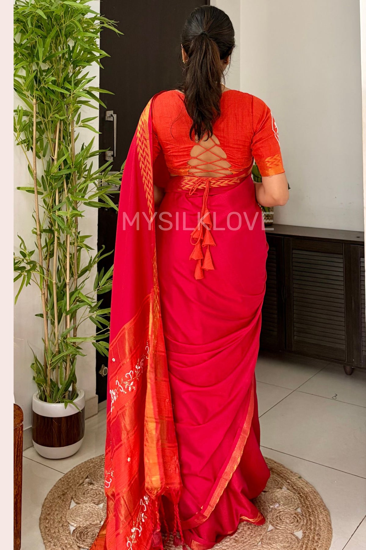 Buy MySilkLove Sangria Red Zari Woven Silk Cotton Saree with Embroidery Work Pallu and Blouse Online
