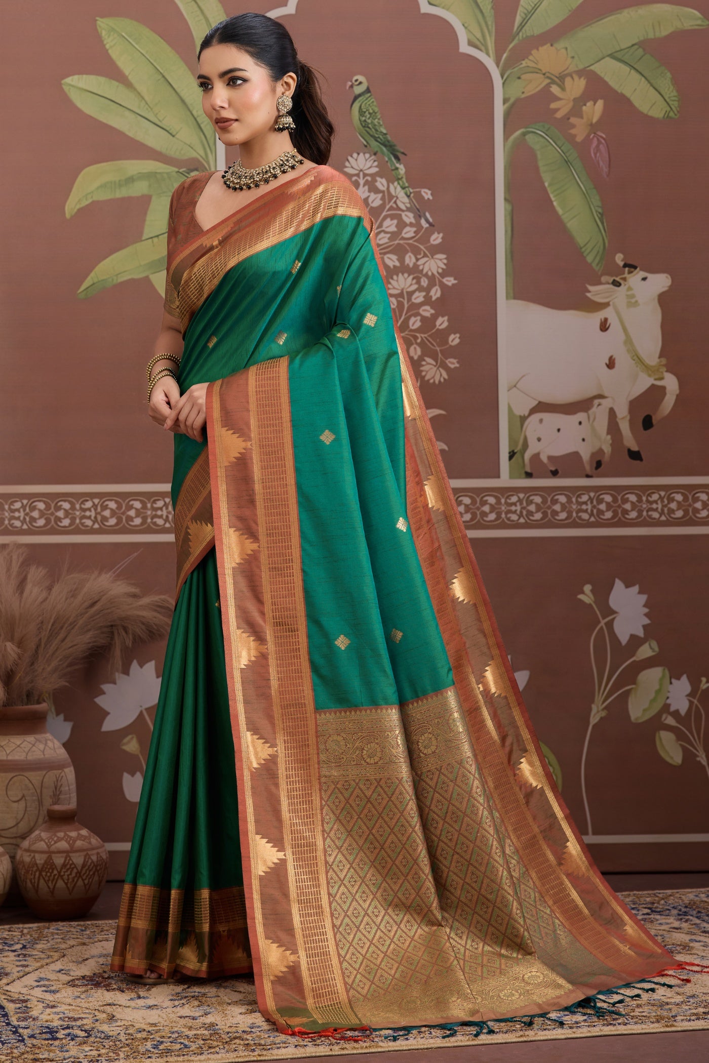 Buy MySilkLove Deep Green Handloom Tussar Silk Saree Online