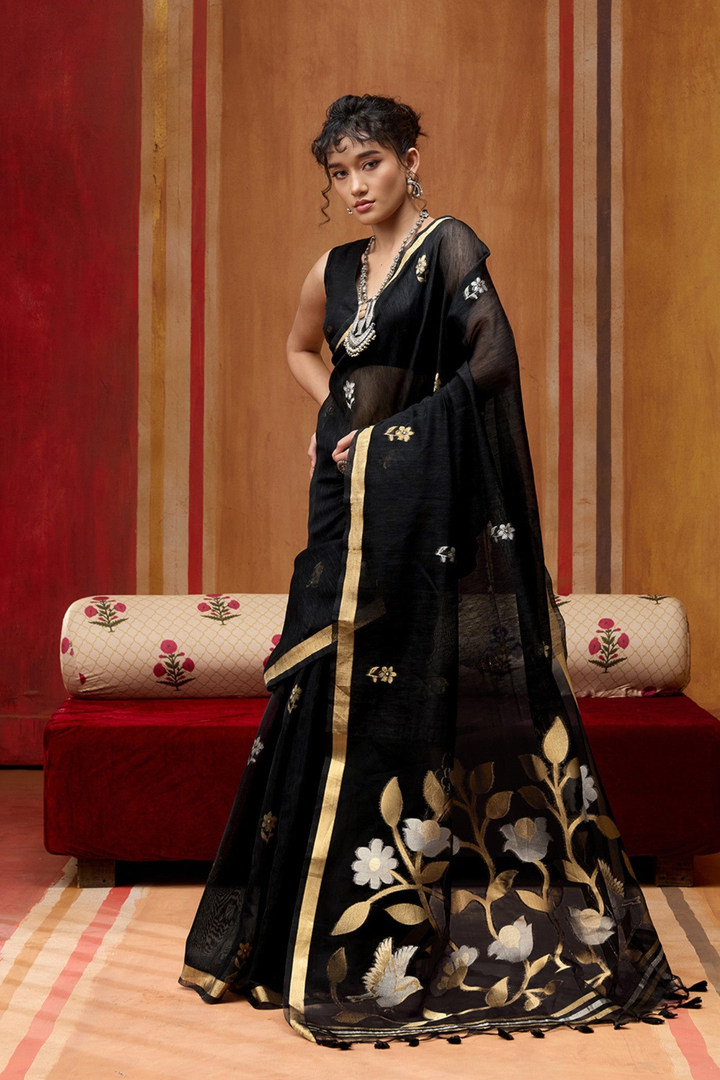 Buy MySilkLove Warlock Black Handloom Munga Cotton Saree Online
