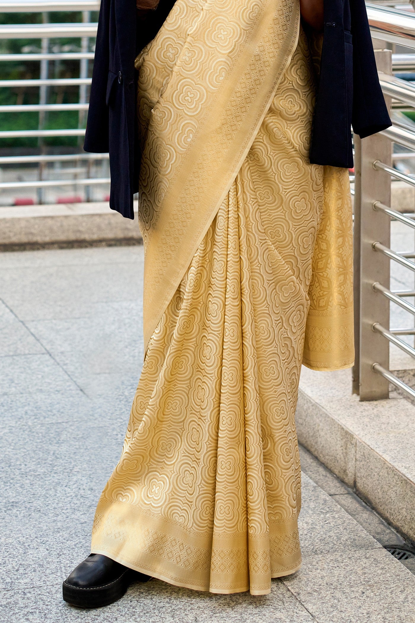 Buy MySilkLove Whiskey Gold Handloom Kanjivaram Saree Online